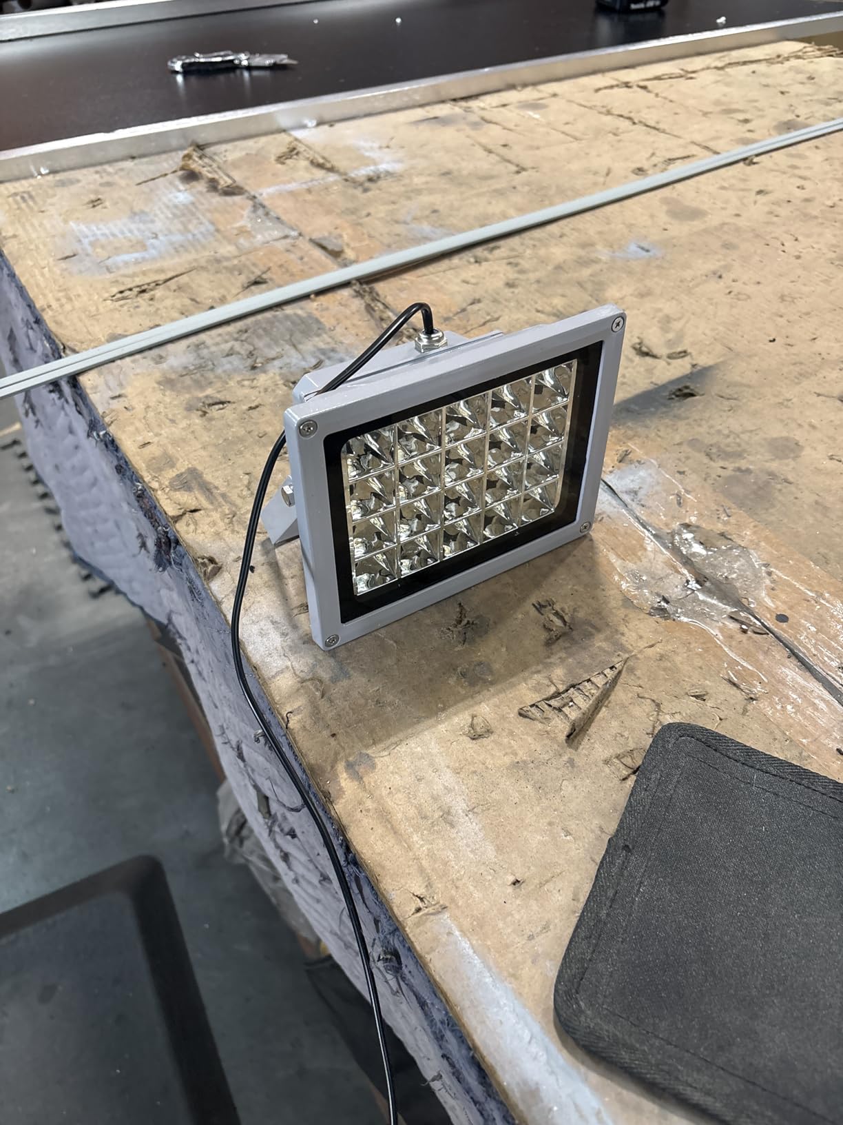 200W Equivalent High-Power UV Curing Light for Resin 3D Printing, 405nm UV LED Light for Ultra-Fast Curing, Professional DIY Curing Station for SLA/DLP/LCD customer photo 1