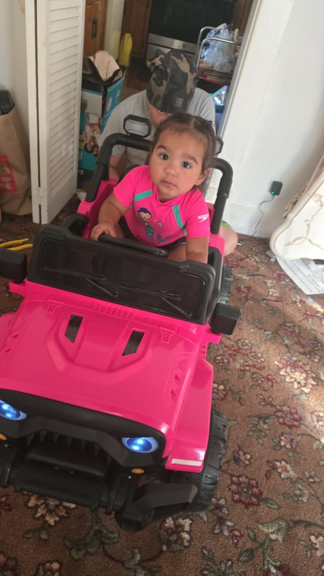 MINIATURE MOTORS 12V Kids Electric Ride on Truck Car Remote Control, Twin 35W Motors 3.5MPH Max Speed, Bluetooth Music Player, 4 Wheels Suspension LED Lights Safety Belt, Gift for Boys Girls-Hot Pink customer photo 2