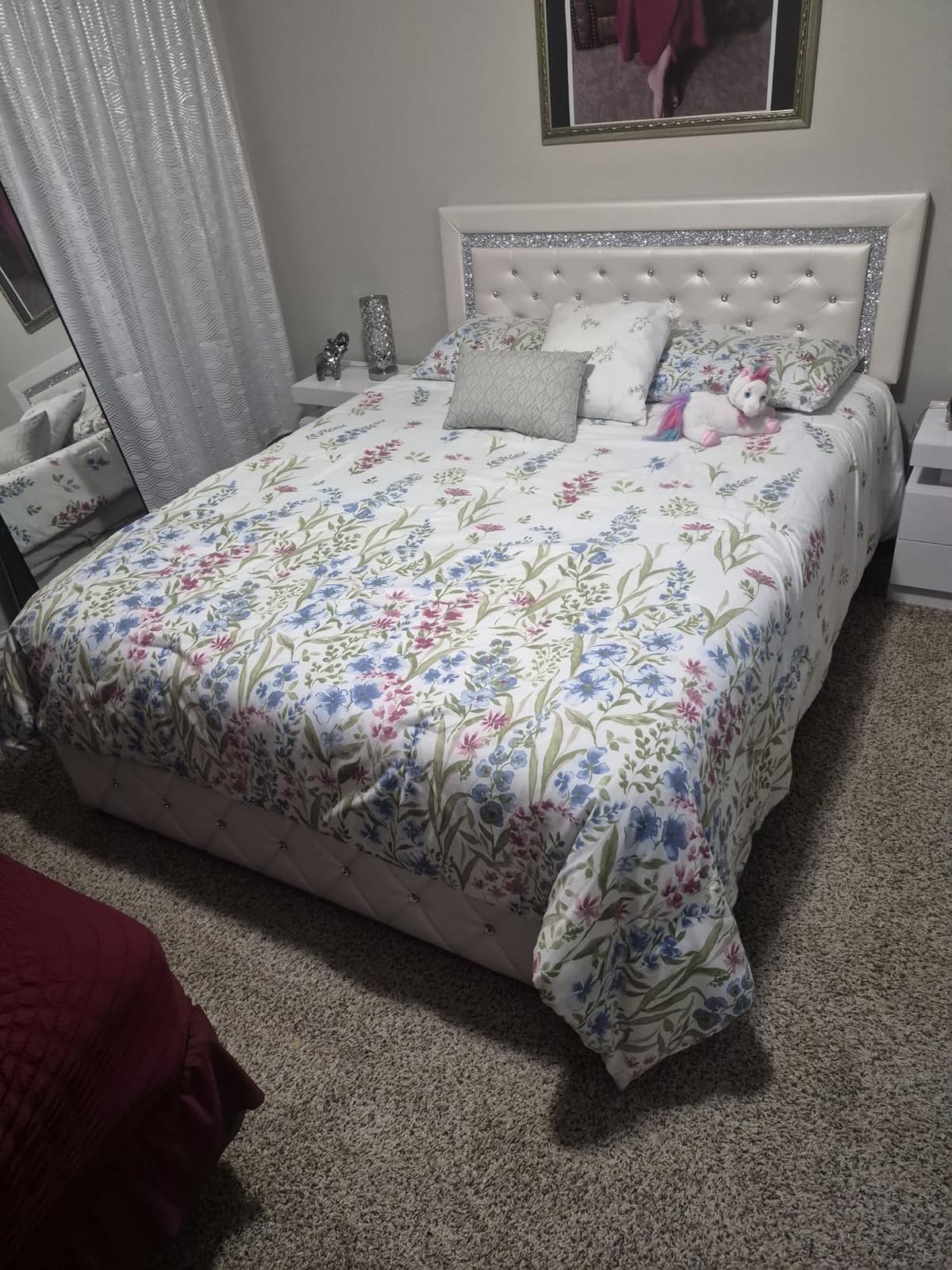 BarnFurin Twin Bed Frame with Headboard, Princess Twin Bed Frames for Kids, Faux Leather Upholstered Bed with Diamond Tufted Design, No Box Spring Required customer photo 2