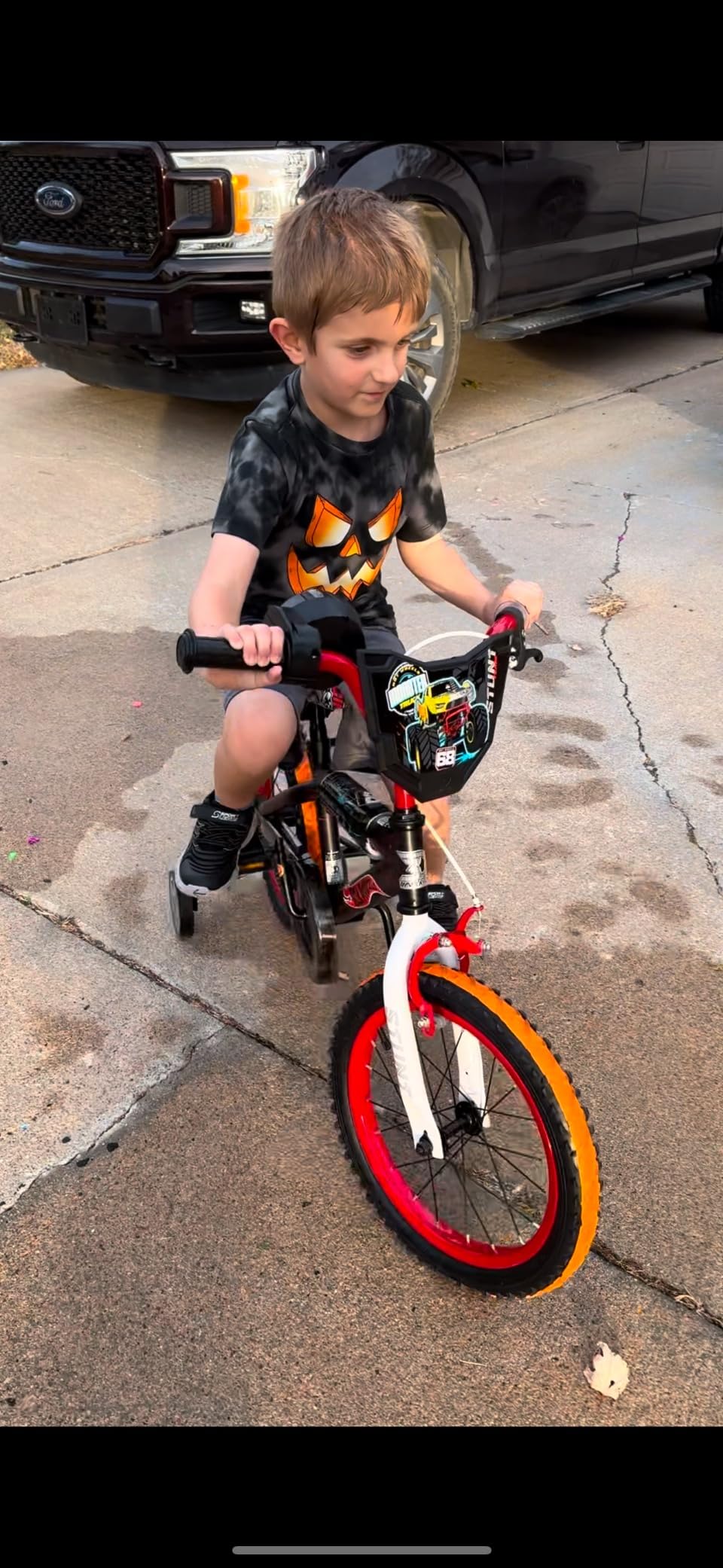 Dynacraft Hot Wheels BMX Bike for Boys, 12-18 Inch Kids Bike, Ages 3-9, Rev Grip Handlebar Feature, Red & Black customer photo 2