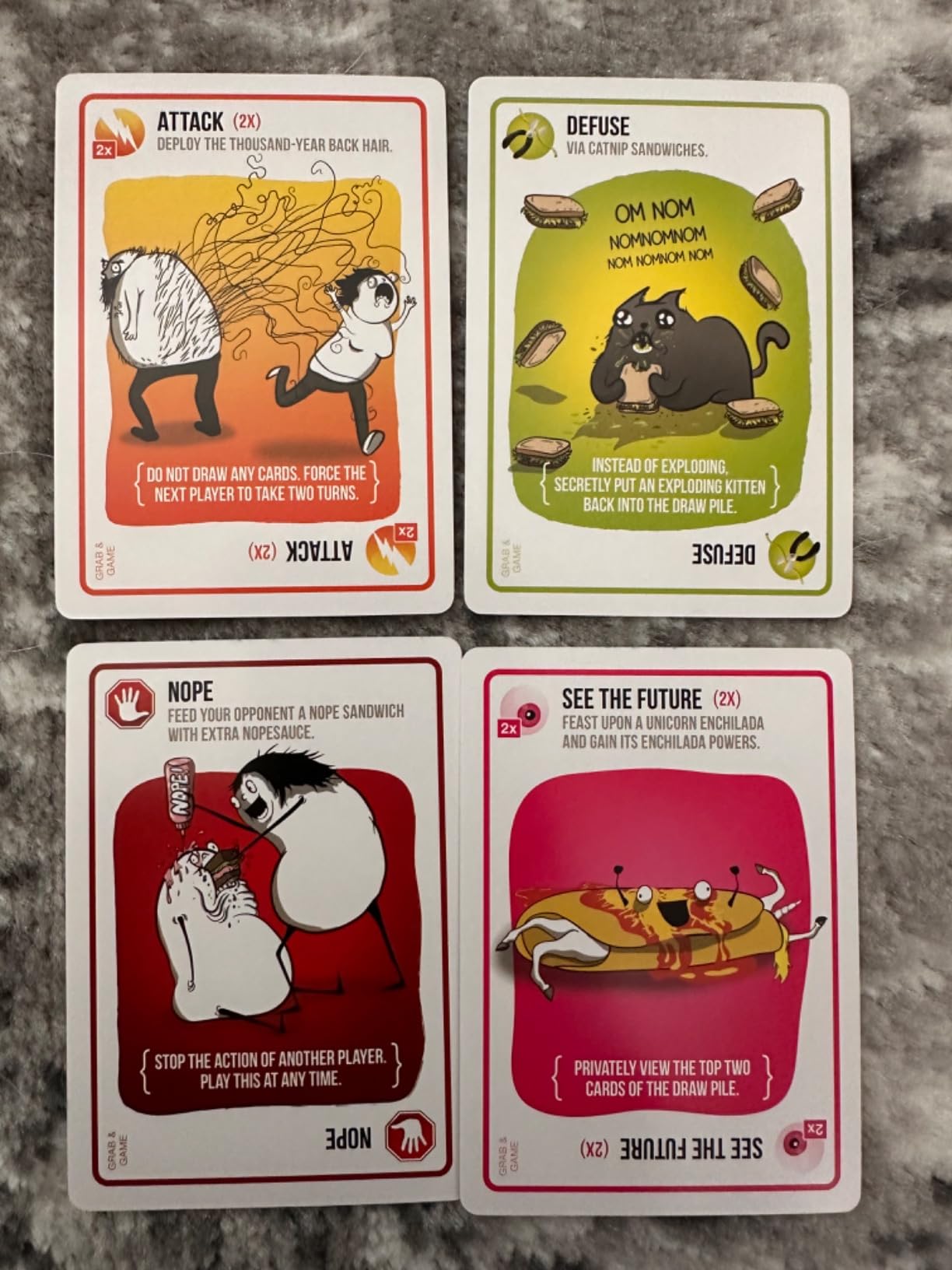 Exploding Kittens Grab and Game, 2-4 Players, Ages 7+, Pocket Version customer photo 1