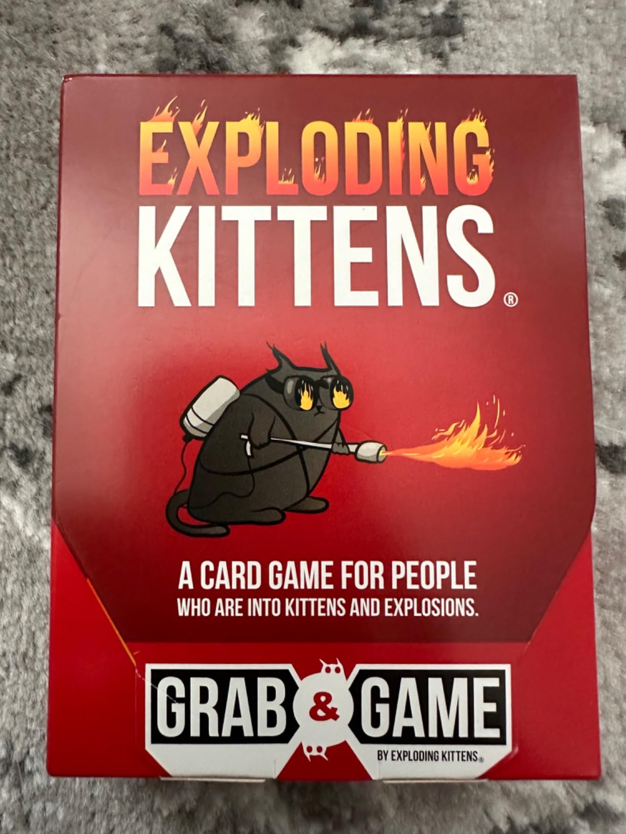 Exploding Kittens Grab and Game, 2-4 Players, Ages 7+, Pocket Version customer photo 2