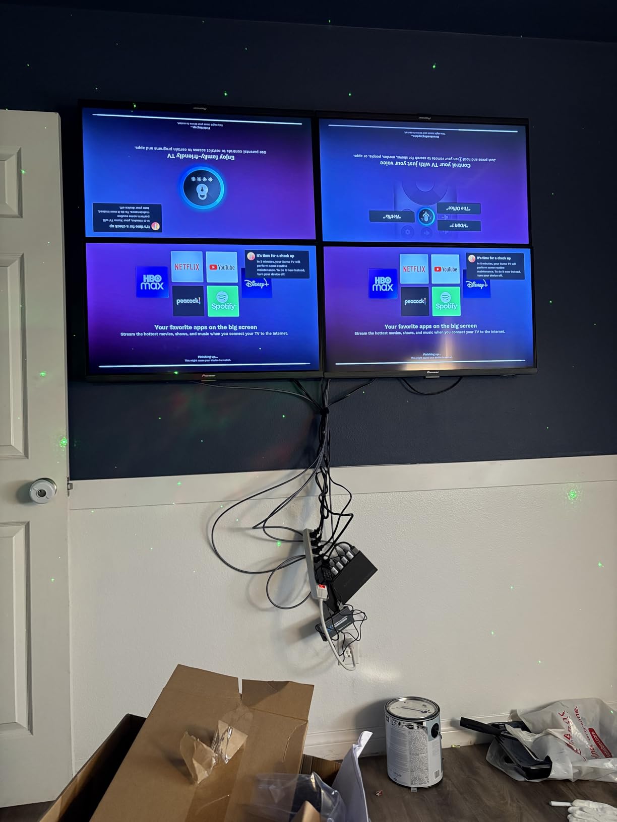 PORTTA HDMI Video Wall Controller 2x2 4K, Video Wall Processor with 11 Splicing Modes, RS232, 180° Rotate, Audio Extractor, 2x2,1x2,1x3,1x4,2x1,3x1x4x1, 4 tv Screens into 1 wall Display customer photo 2