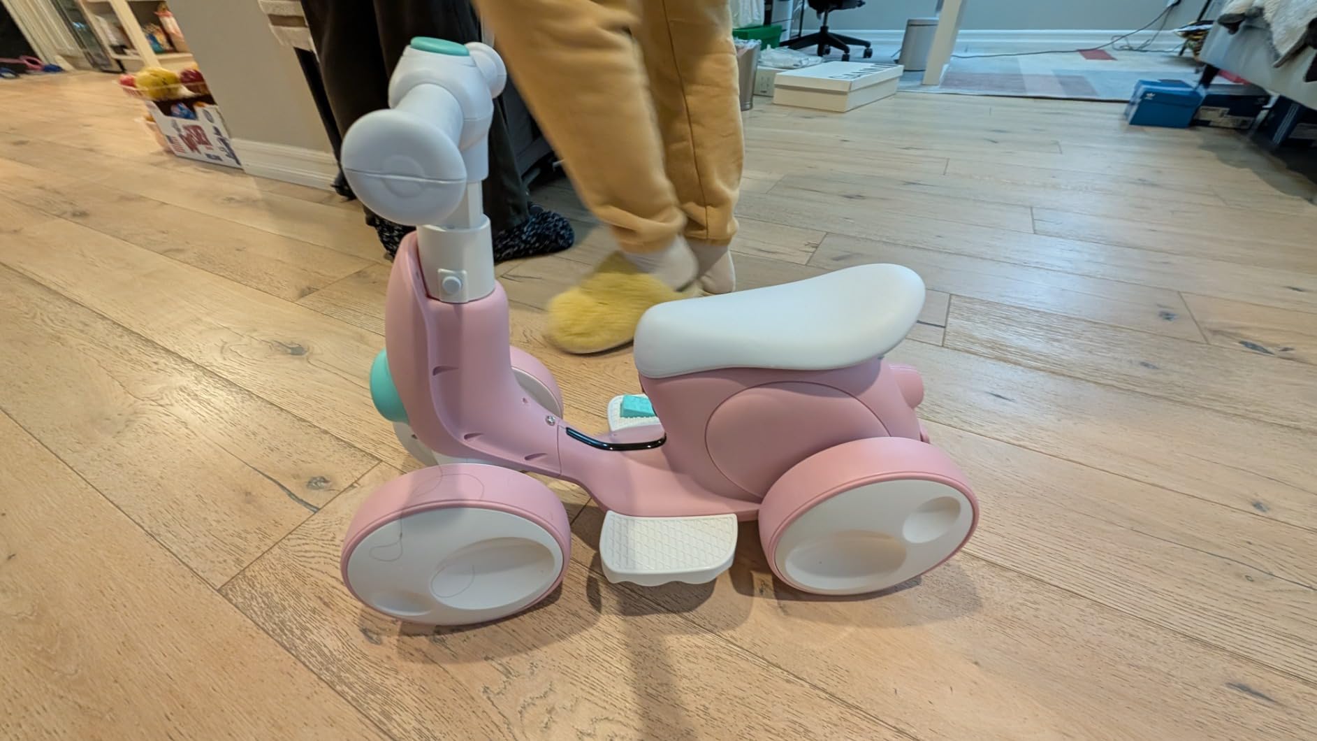 6V Electric Baby Balance Bike with Bubble Machine, Ride on Toys(Blue&Red) customer photo 2