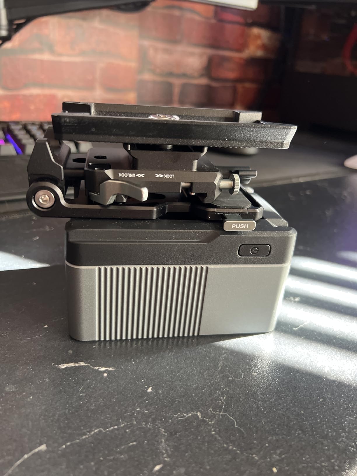 K&F CONCEPT V Mount Battery 99Wh PD100W Fast Charge, 6700mAh V Lock Battery customer photo 1