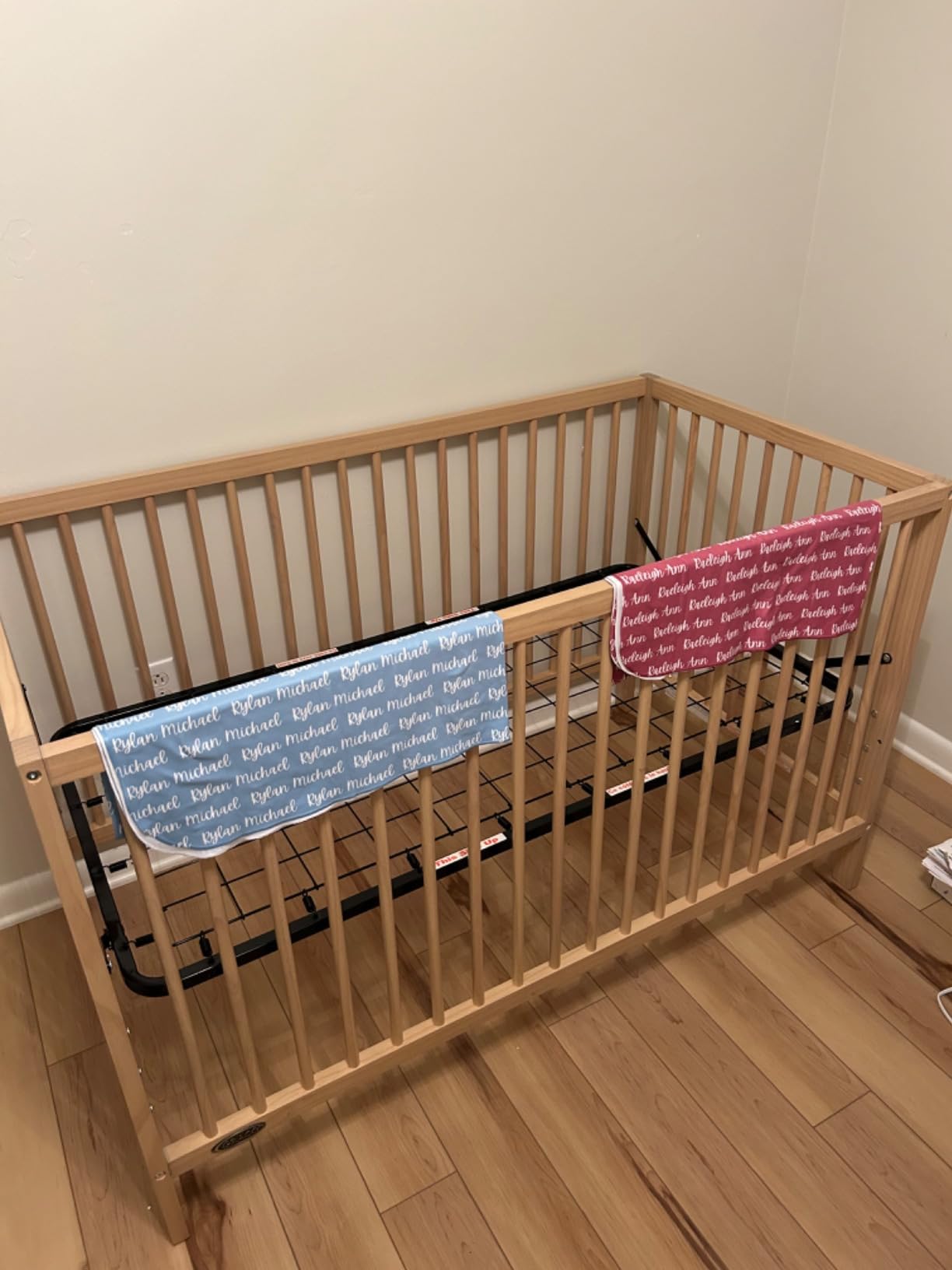 Graco Teddi 5-in-1 Convertible Crib, Driftwood | GREENGUARD Gold Certified customer photo 1