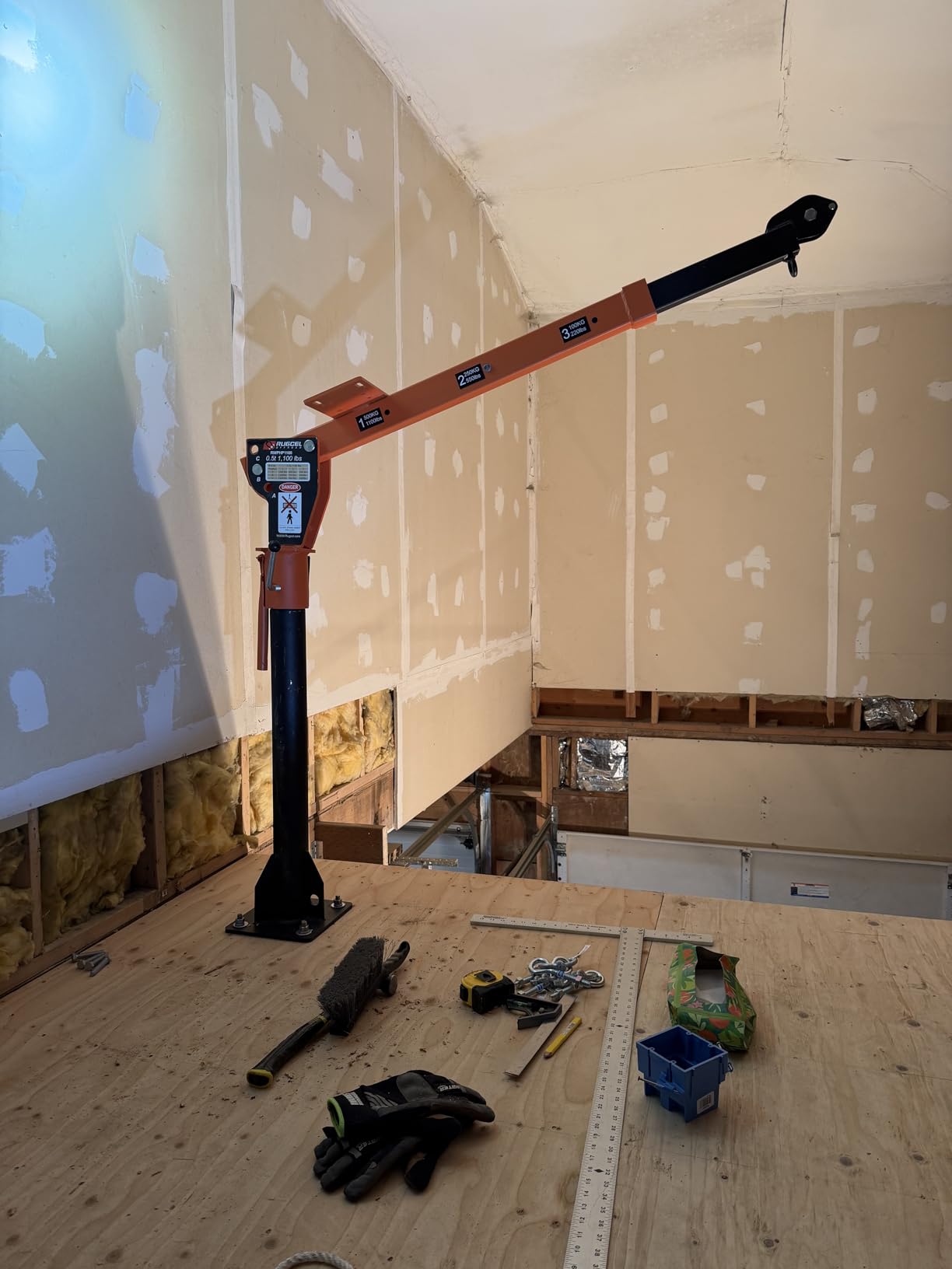 new Folding Dismountable Household Jib Crane Truck - 1100lb Capacity 110V Electric Hoist, 880lb Pulling Force for Factories, Warehouses, Construction & Building, Orange customer photo 1