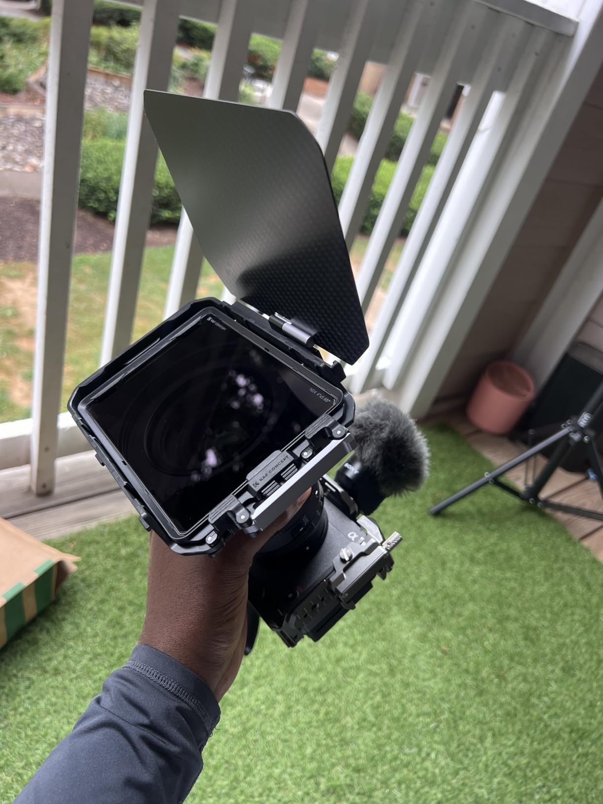 K&F CONCEPT Matte Box +ND4+ND32 Filters Kit, with Portable Case & Rings | DSLR Mattebox +ND4+ND32 kit with Top Flag & Square Filters Trays & Portable Case, for 67/72/77/82/95mm Lenses-FM703 customer photo 1