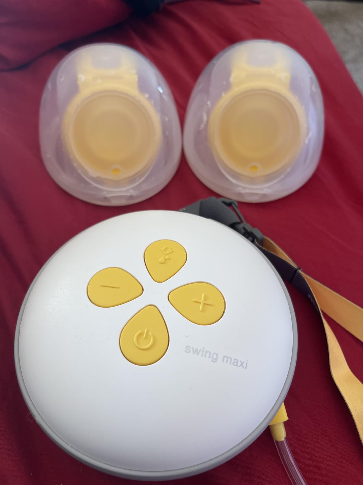 Medela Swing Maxi Hands-Free Electric Breast Pump customer photo 1