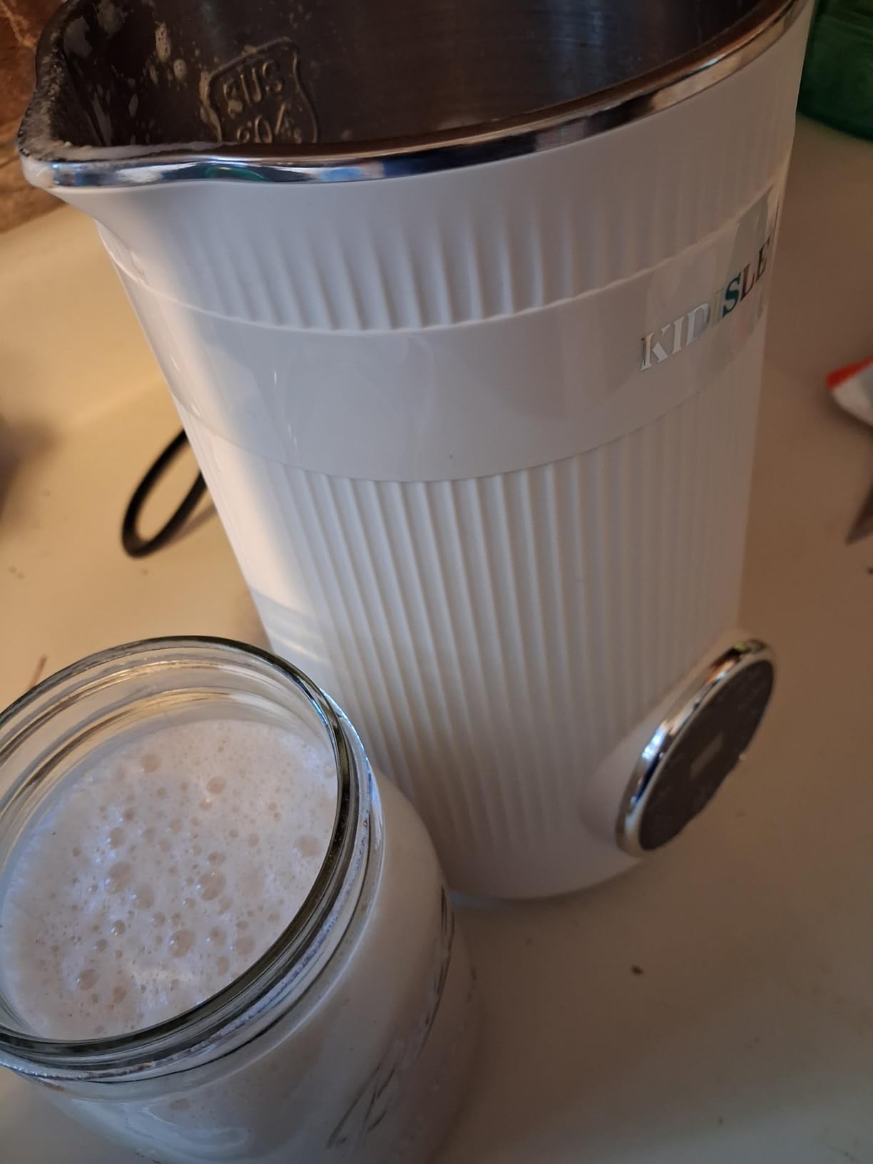 KIDISLE 8 in 1 Nut Milk Maker Machine, 32oz Self-Cleaning Automatic Blender | Almond, Soy, Oat, Coconut, Rice Paste & Juice, No Soaking, 12H Delay Start + Keep Warm, Boil Water, Fresh Homemade customer photo 2