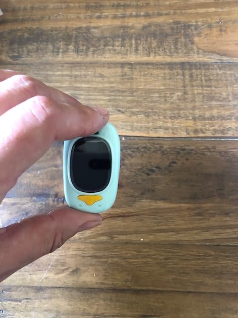 Pulse Oximeter Fingertip for Small Fingers, Fast and Accurate Blood Oxygen Saturation Monitor with Batteries Included, Cute Penguin SpO2 & Heart Rate Tracker, 8s Fast Reading, Auto Shut-Off, Lanyard customer photo 2
