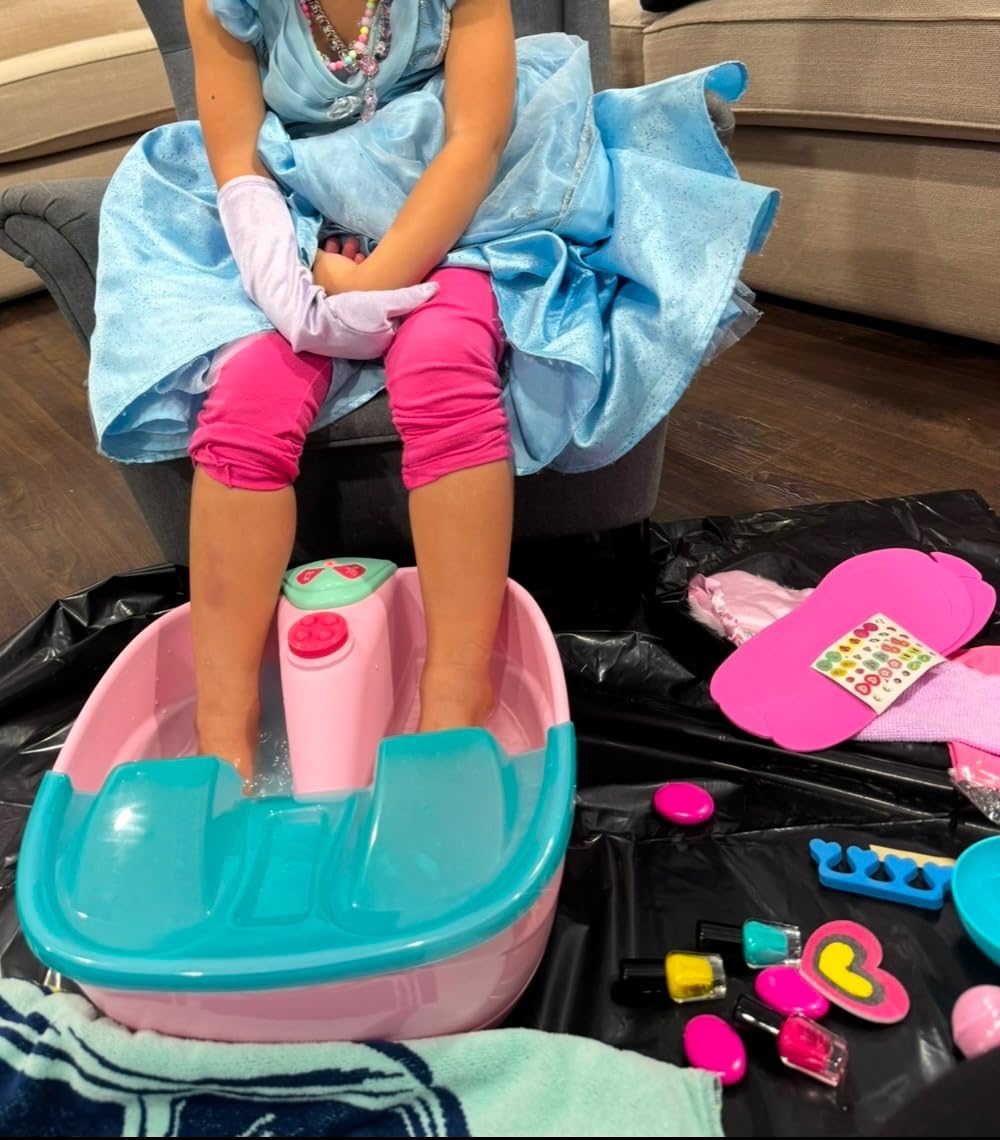 Kids Spa Day Kit Girls Foot Spa Music Soak Tub,Nail Dryer Set & Bath Bombs customer photo 1