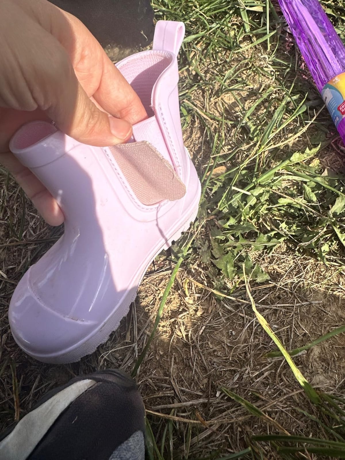 BEARPAW Toddler and Kids' Chelsea Rain Boots, Waterproof Rubber Rainboot, Girls/Boys Light Water Shoes for Muddy Park/Hiking customer photo 2
