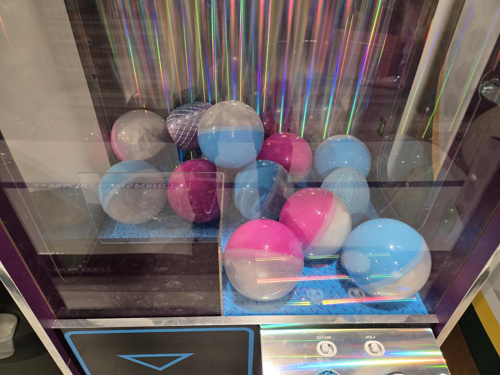 ARCADE1UP Claw Machine with 3 Levels of Difficulty, Ceiling Light | Adjustable Sound Volume for Arcade Game Room and Party Entertainment customer photo 2