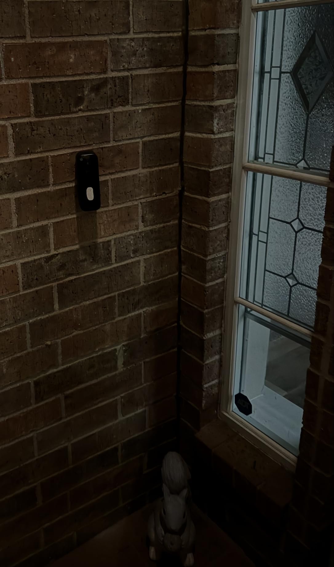 Blink Video Doorbell – Head-to-toe HD view, two-year battery life, and simple setup. Sync Module Core included – System (White) customer photo 2