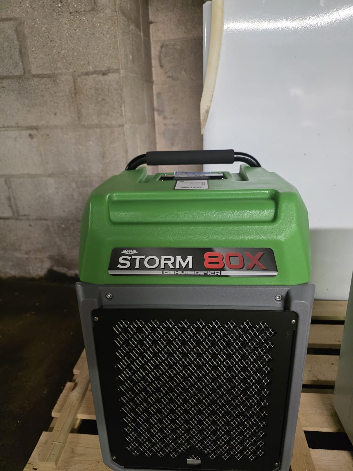 ALORAIR 170 PPD Commercial Dehumidifier with Pump, LGR for Industrial Use | Portable Dehumidifier with Wheels and Drain Hose, for Water Damage Restore, 6-Year Limited Warranty, Storm 80X (Light Green) customer photo 1