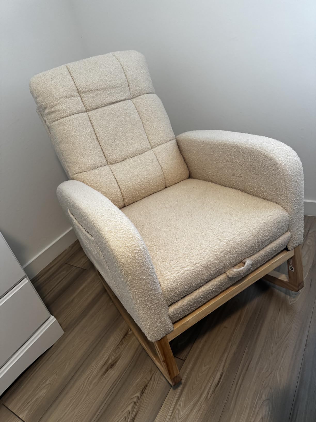 NIOIIKIT Modern Nursery Rocking Chair, Teddy Upholstered Rocking Chair with Footrest, Comfortable Rocker Glider with Side Pocket, Rocker Glider for Living Room, Bedroom, Nursing Room (Beige) customer photo 2