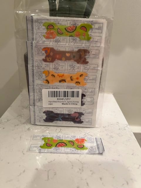30pcs Kids Nasal Strips for Breathing,Breathing Right Strips for Kids,Nose Strips for Boys and Girls,Nasal Strips for Snoring,Anti Snoring Nose Clips (30 pcs) customer photo 1