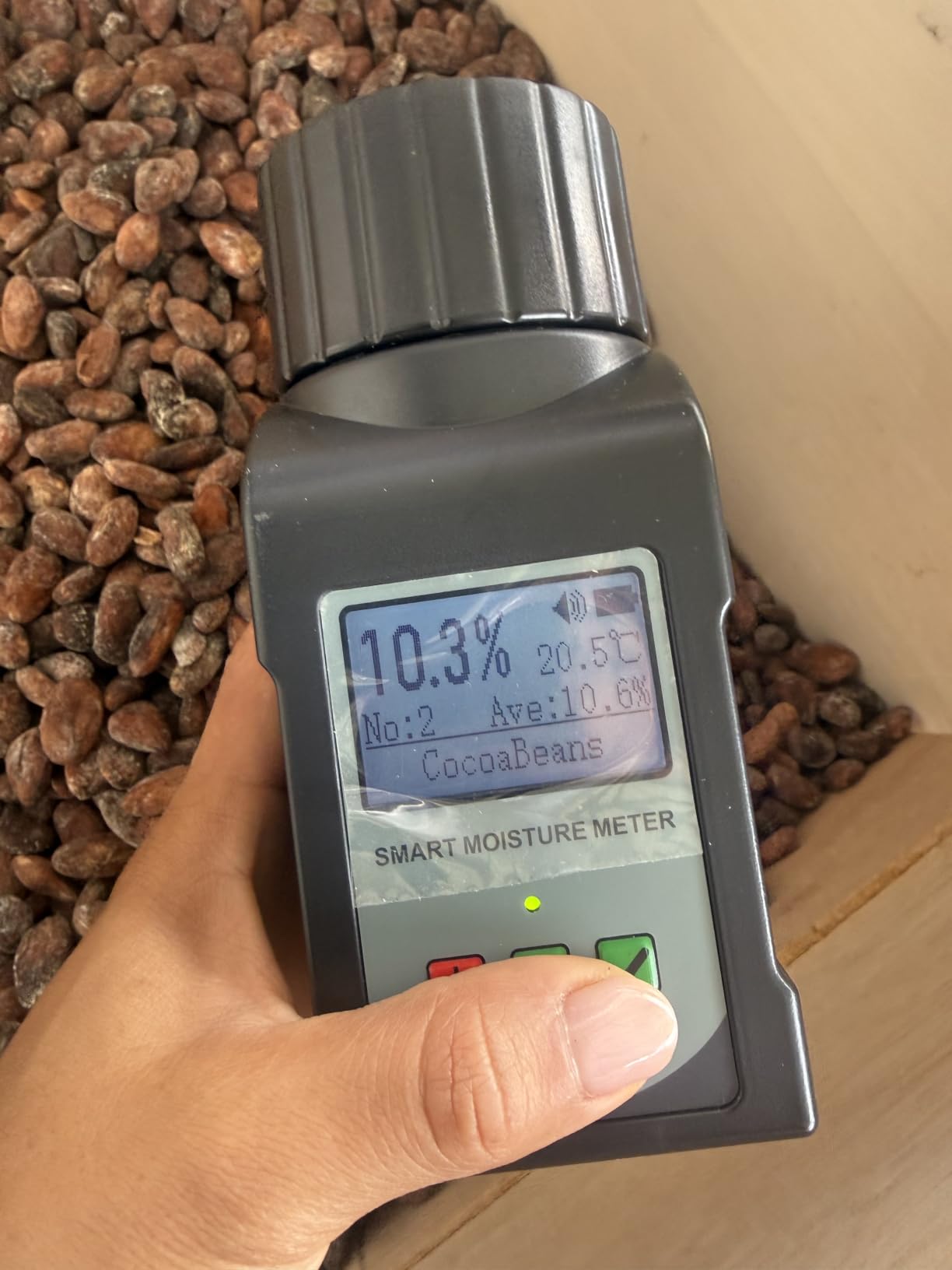 Grain Moisture Tester Portable Cup-Type Meter for 25 Grains Including Wheat, Corn, Coffee, High Precision with Temperature Compensation, Data Storage - GOYOJO customer photo 1