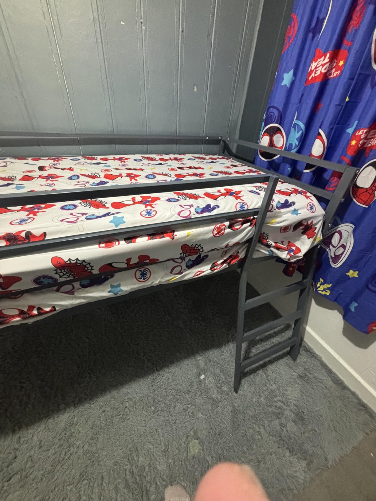 Lutown-Teen Metal Low Loft Bed Twin Size with Stairs and Guard, Black customer photo 1