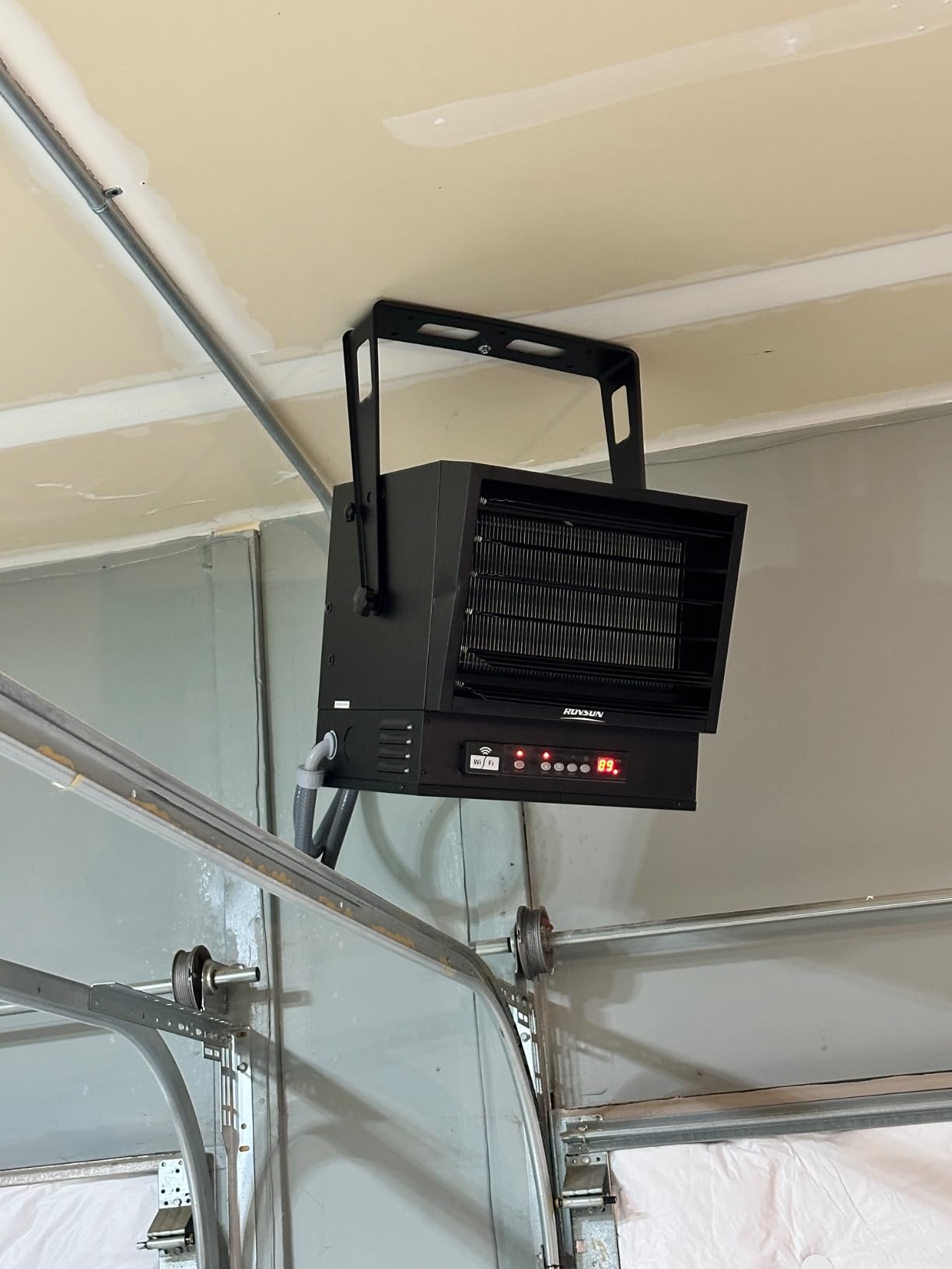 ROVSUN 5000W Electric Garage Heater with Remote & APP Control, Digital Fan-Forced Ceiling Mount Heater with Thermostat, 12H Timer & Overheat Protection, 240V Hardwired for Workshop Factory customer photo 1