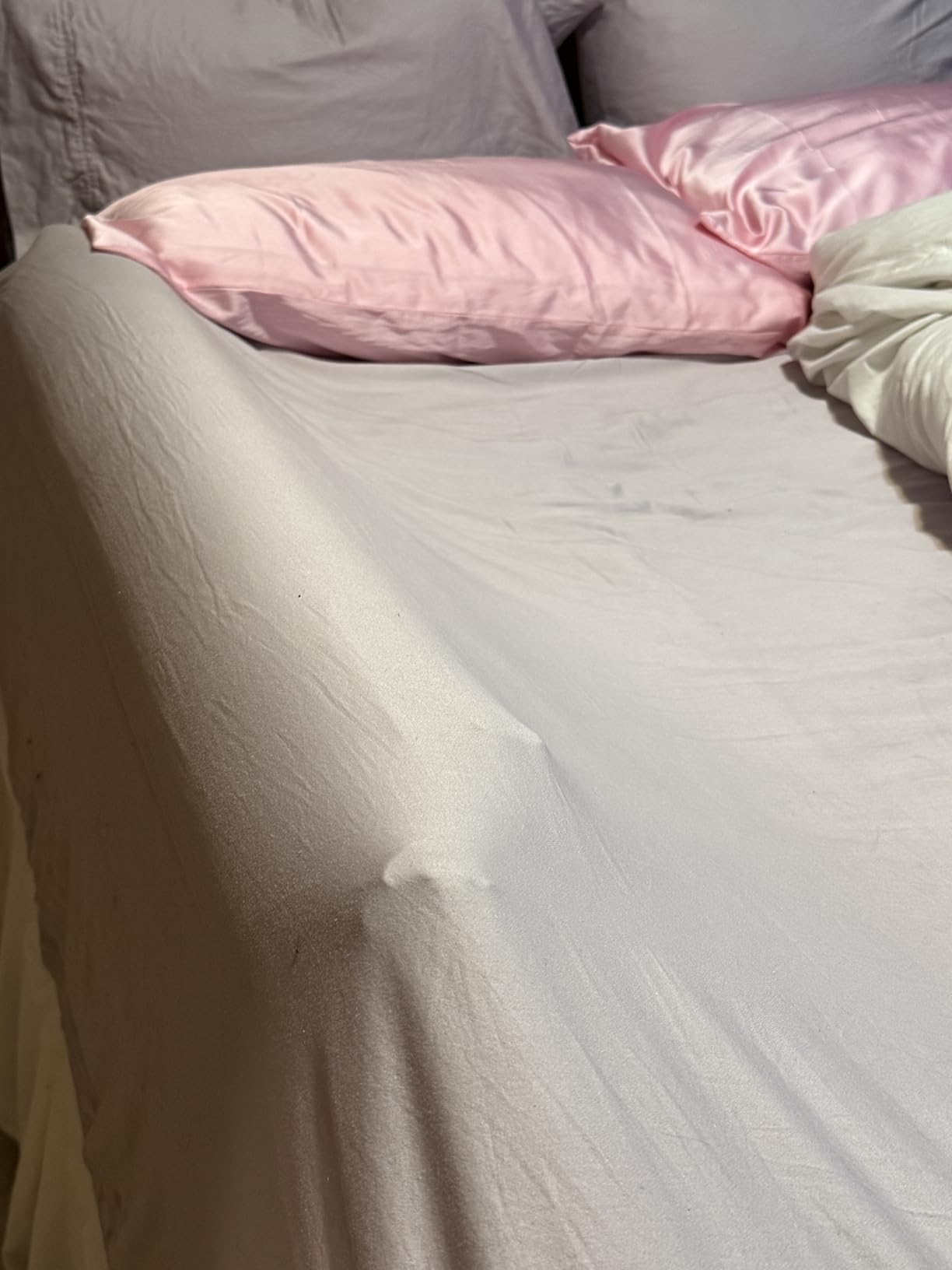 Travel Bed Rail – Inflatable Bed Bumper for Safe Sleep & Fall Protection | Fits Twin, Full, Queen & King Beds | Non-Slip Base | Built-In Gentle Glowing Night Light | Portable Travel Bed Rail | 1-Pack customer photo 2