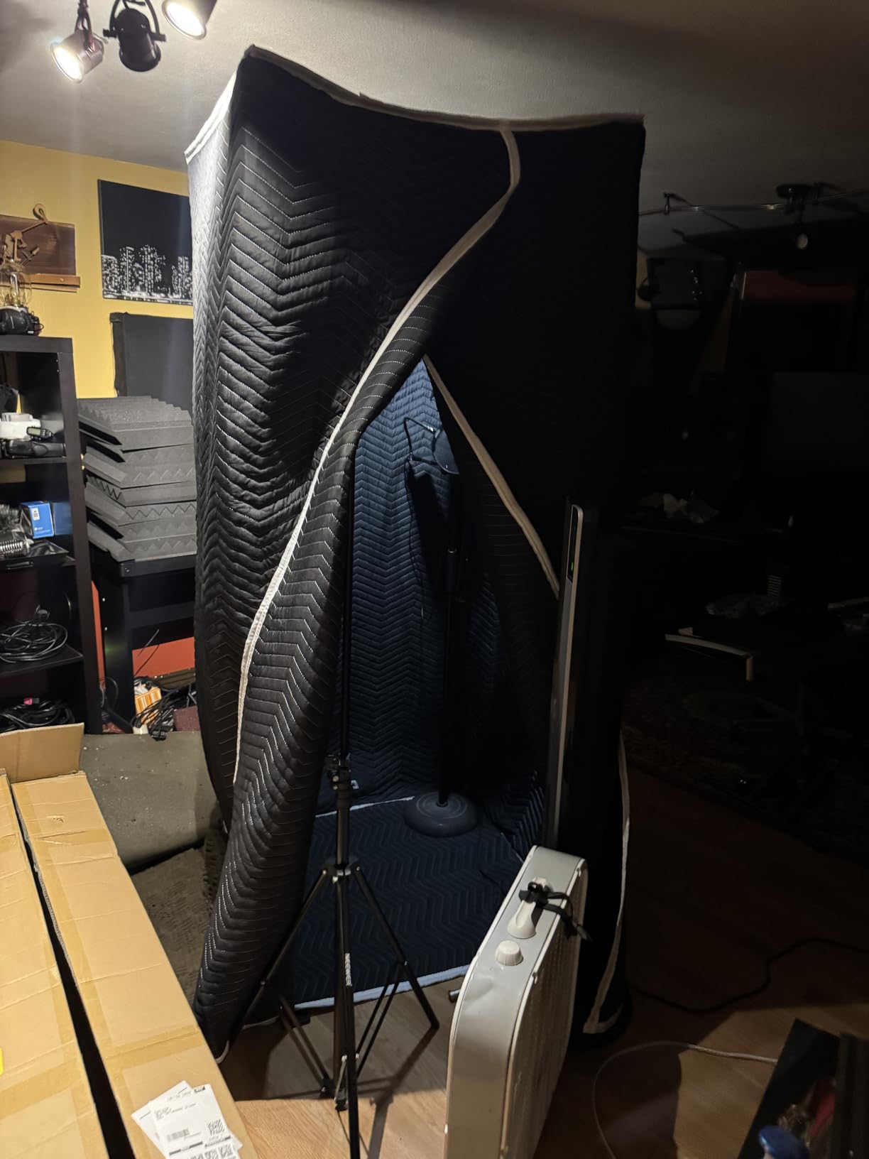 Portable Vocal Booth,Recording Booth Sound Booth for Recording Echo-Free Vocals Complete Home Recording Studio Foldable with Travel Bag for Voiceovers, Podcasts & Music customer photo 1