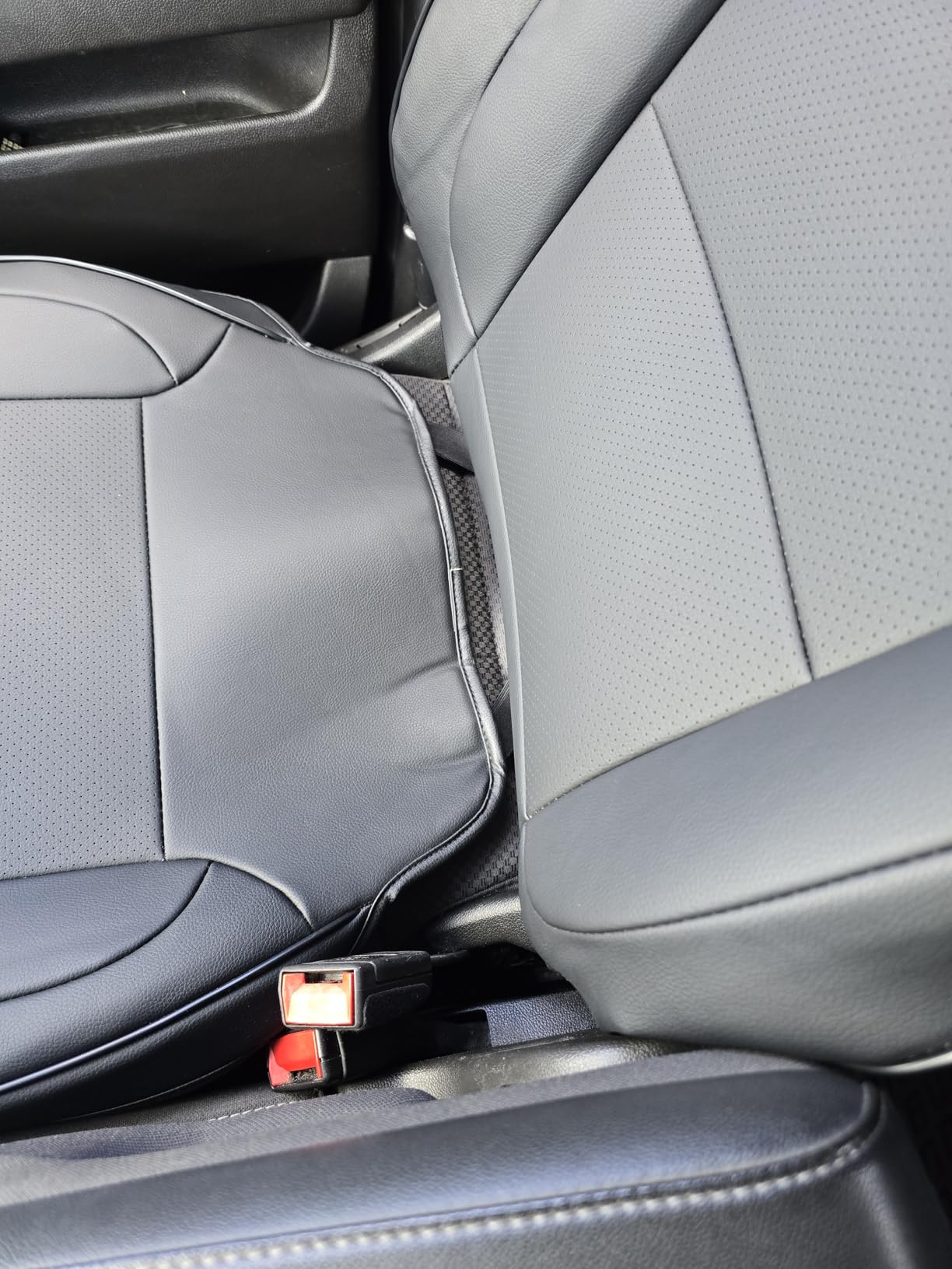 Coverado Chevy Silverado Seat Covers Full Set, Faux Leather Car Seat Covers Fit for 2014-2018 1500, 2015-2019 2500HD 3500HD Chevy Silverado GMC Sierra Crew Double Extended Cab (Black) customer photo 2