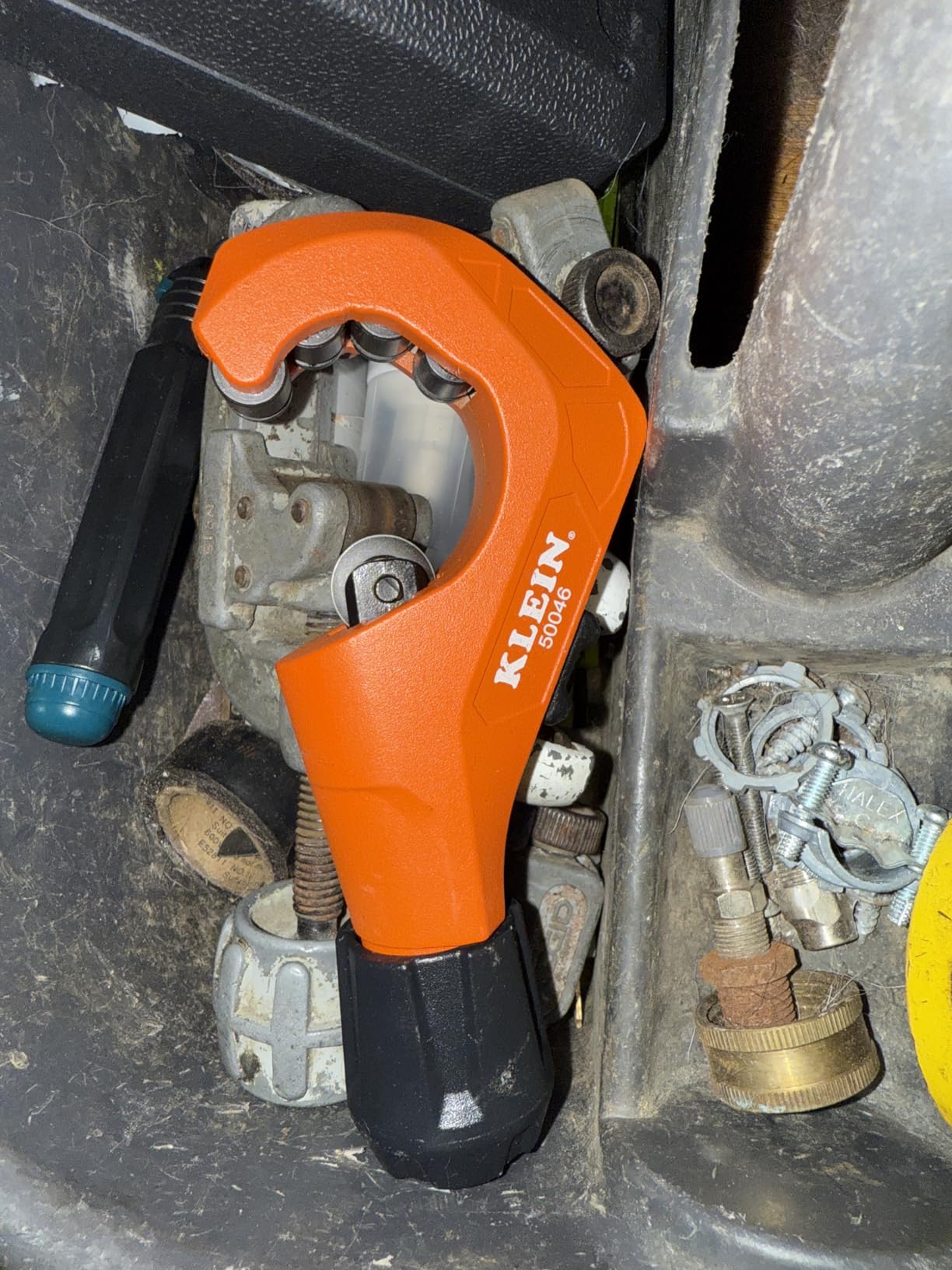 Klein Tools 50046 Constant Swing Tubing Cutter for Copper and Aluminum, 1/8 to 1 3/8-Inch O.D. customer photo 1