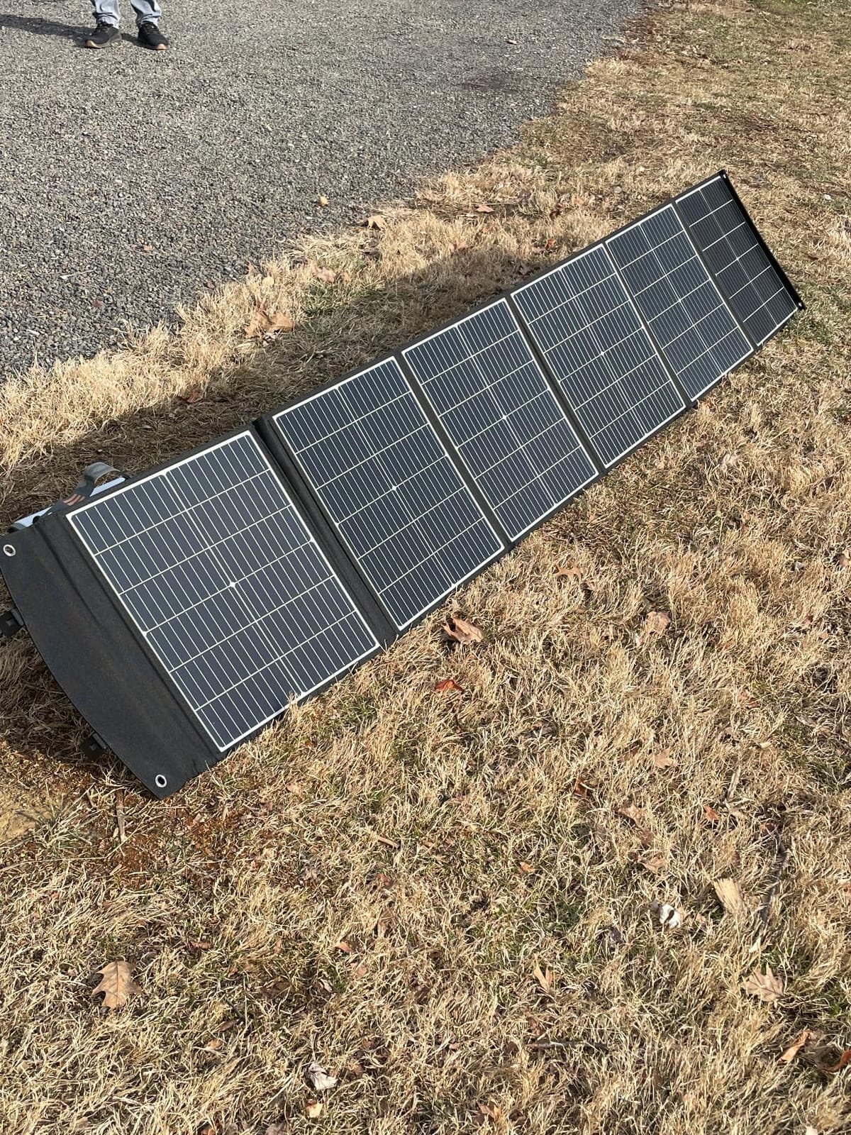 Ecosonique 200W Portable Foldable Solar Panel MC4 Output for Power Station customer photo 2