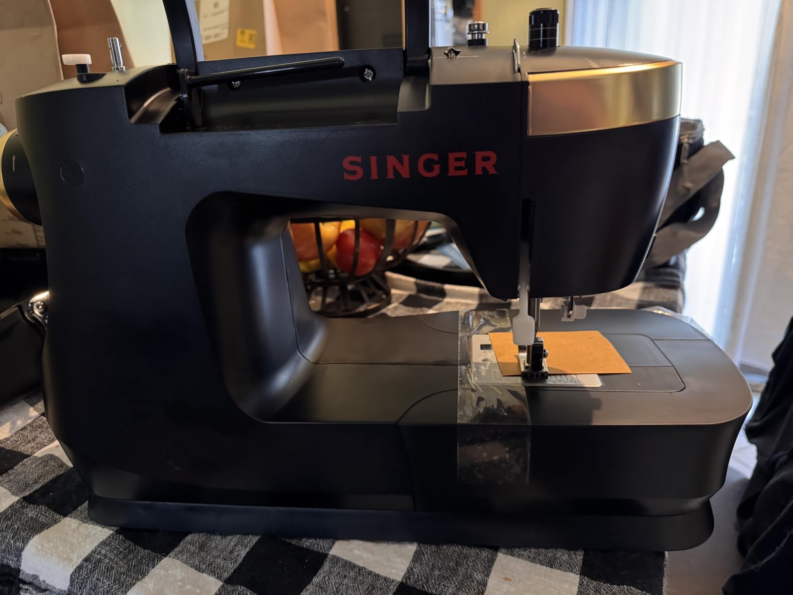 SINGER Heavy Duty 500 Super Bundle Sewing Machine with Carrying Case, 23 Built-In Stitches, High Speed Motor, 1-Step Buttonhole, Metal Frame, LED Light customer photo 1