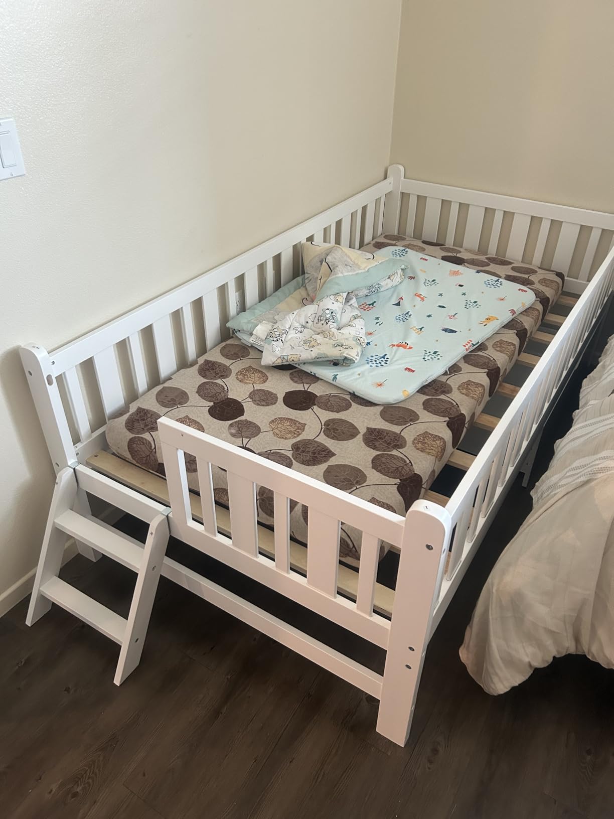 LUMISOL Twin Size Kids Montessori Floor Bed with Storage Drawers, White customer photo 1