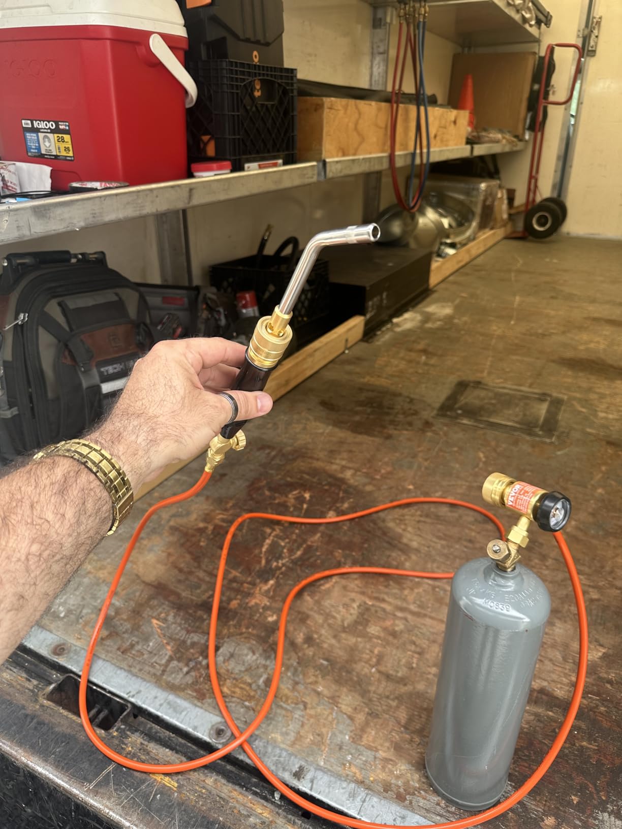 VEVOR Air Acetylene Torch Kit, Acetylene Gas Welding Tool with 149'' Hose, 2 Welding Tips, CGA200 Regulator & Torch Handle, Gas Brazing Welder for Home DIY Industrial Sites (without Gas Cylinder) customer photo 1