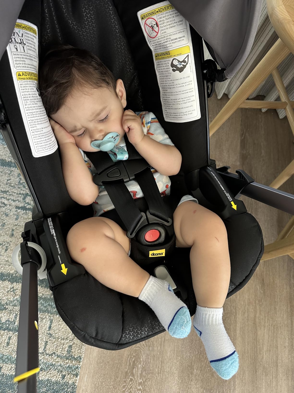 Doona Car Seat & Stroller, Deep Blue - All-in-One Travel System customer photo 2