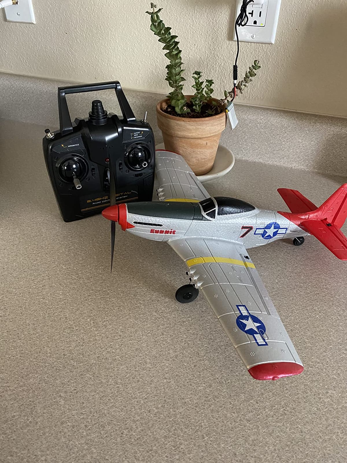 volantexrc RC Plane, 4CH Remote Control Airplane for Beginners & Adults customer photo 2
