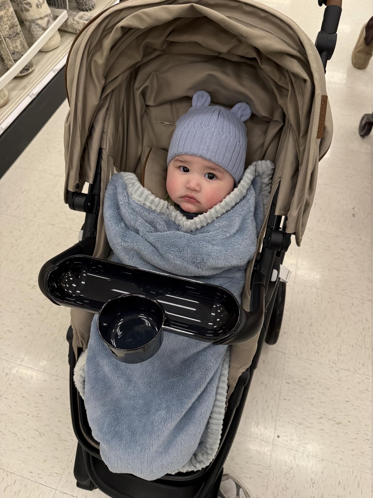 Evenflo Revolve180 LiteMax NXT Rotating Preemie and Infant Car Seat with SensorySoothe, Green & Gentle Fabric, SensorSafe, Rear-Facing Mode 3-30 lbs, Lightweight, Easy Install Base, Topaz customer photo 2