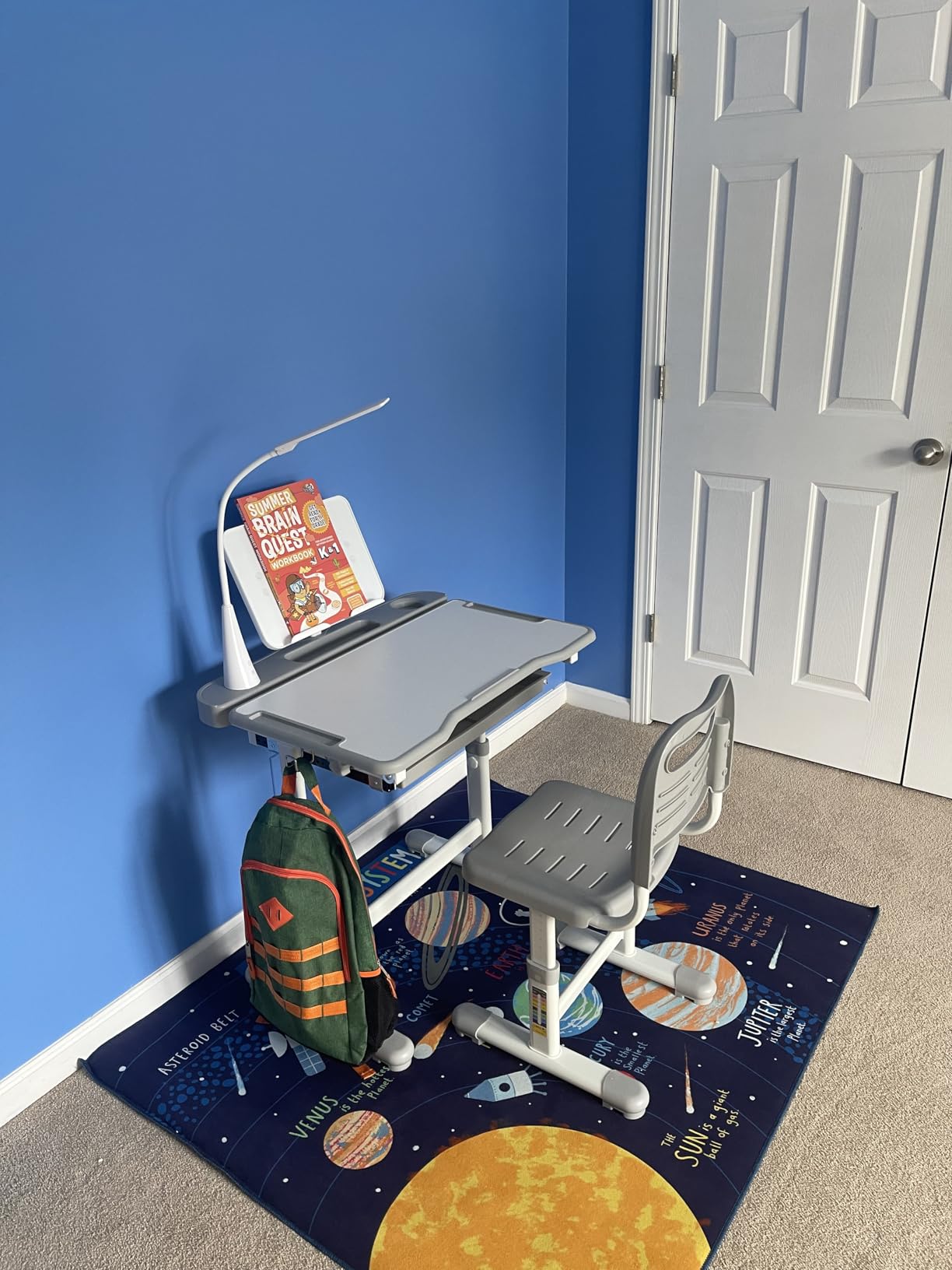 VEVOR Kids Study Chair and Desk Set, Study Desk and Chair for Kids with Table Lamp, Adjustable Height & 0-40° Tilted Desktop, Children Table for Bedroom, Blue customer photo 2