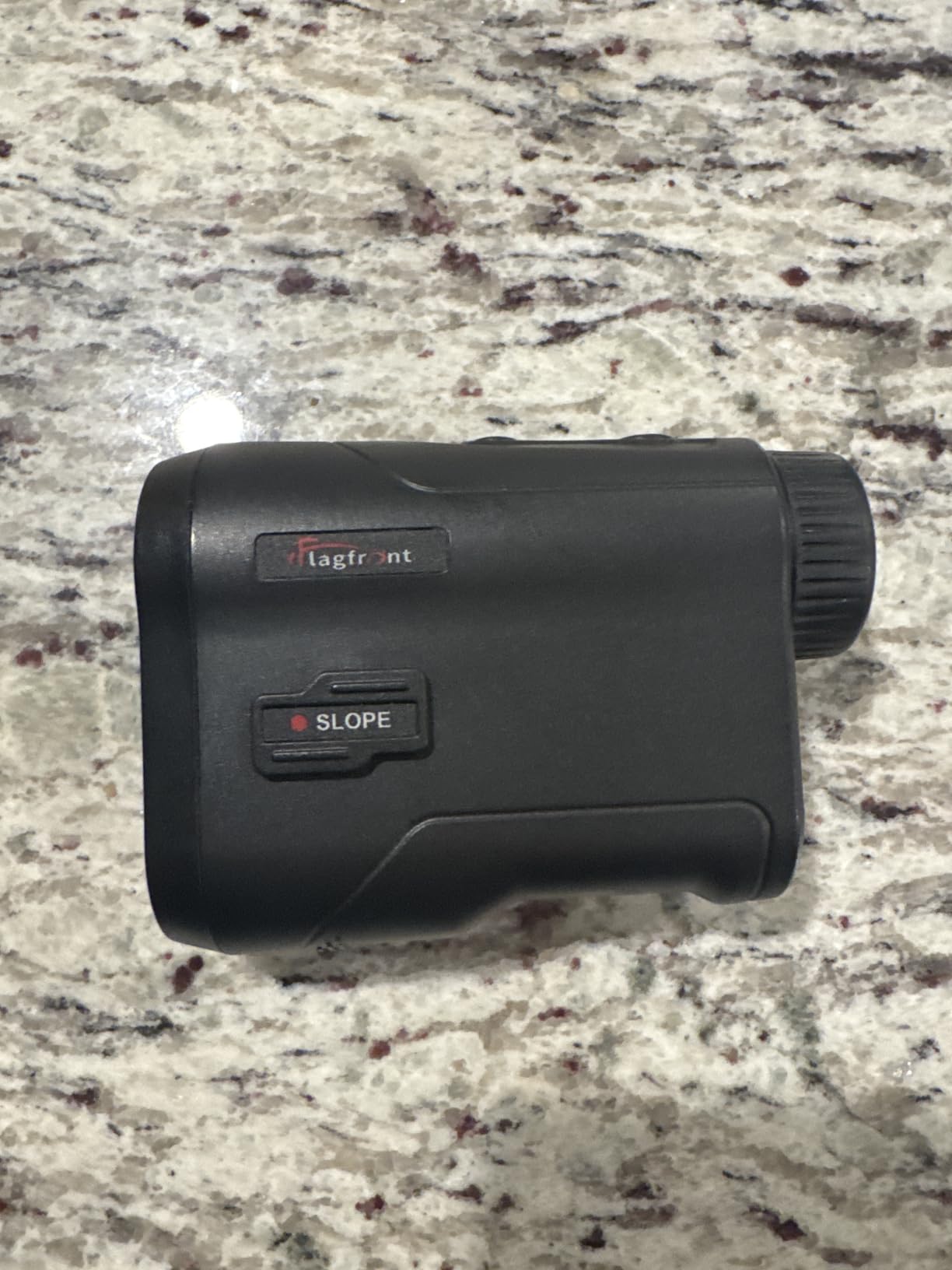 Golf Rangefinder with Slope, 1000 Yards Range Finder Golf, 6X Magnification, Flag Locking Vibration, Rechargeable Laser Range Finder customer photo 2