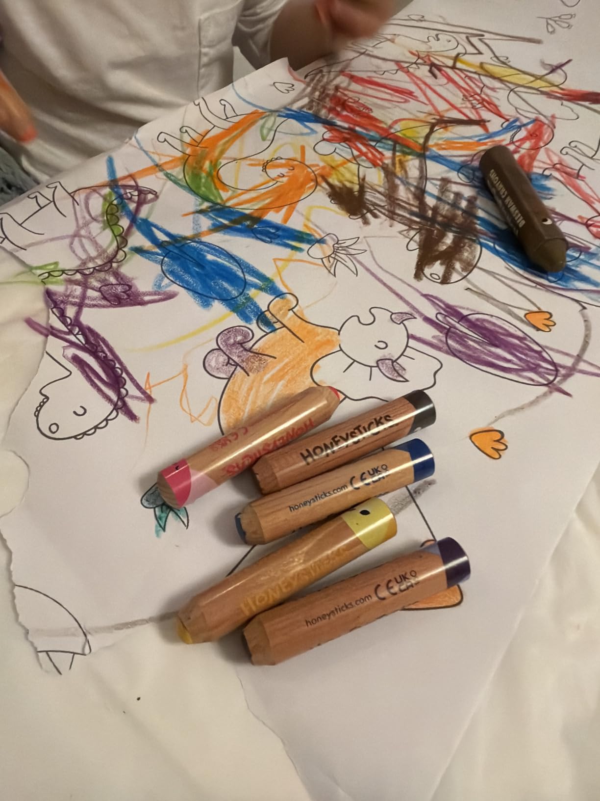 Honeysticks Little Learner Jumbo Colored Pencils (8 Pack) - Natural Beeswax customer photo 1