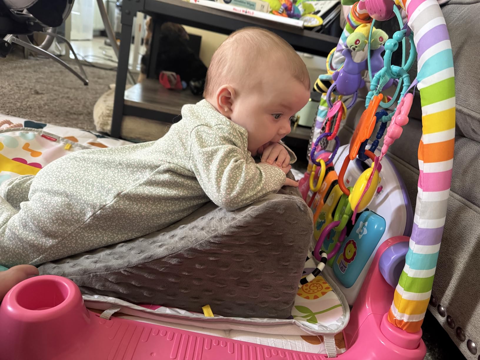 Baby Tummy Time Prop for Neck and Shoulder Strength Growth, Memory Foam Nursery Support for Infant Baby Washable Removable Cover customer photo 2