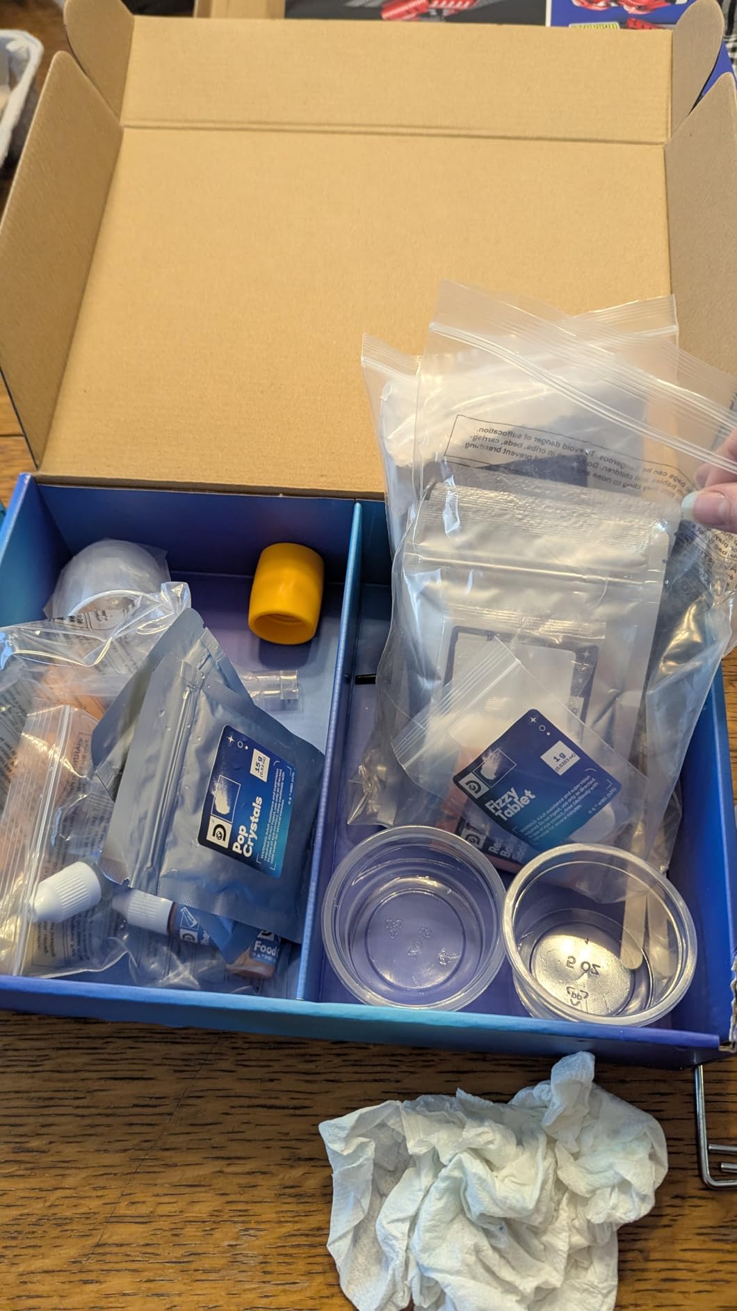 Discovery™ Super Reactions Science Kit – 66 Experiments STEM Lab for Kids| Includes Chemistry Tools, Volcano Mold, Slime, Reactions & Explosions|Educational Learning Toy|DIY Activity Set Gift| Ages 8+ customer photo 1