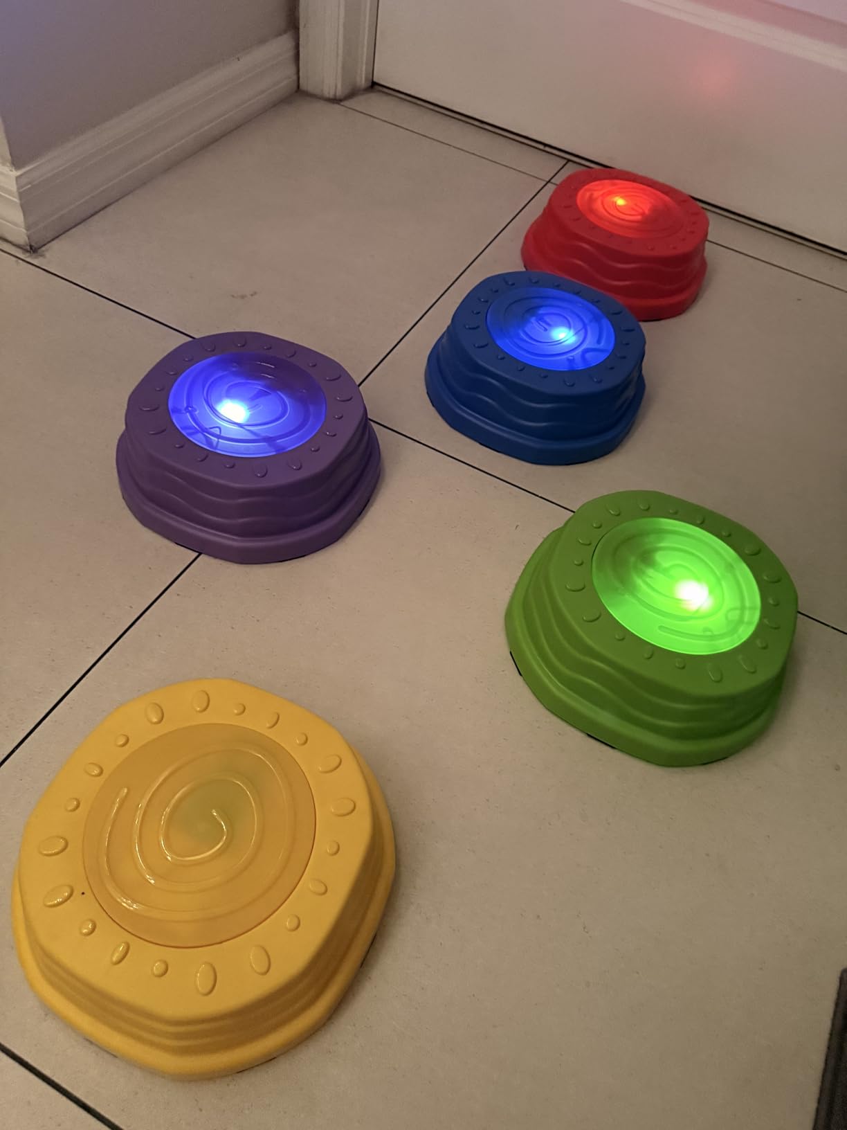 QANIY Stepping Stones for Kids – Light Up Music Toddler Toys, Non-Slip 5pcs customer photo 1