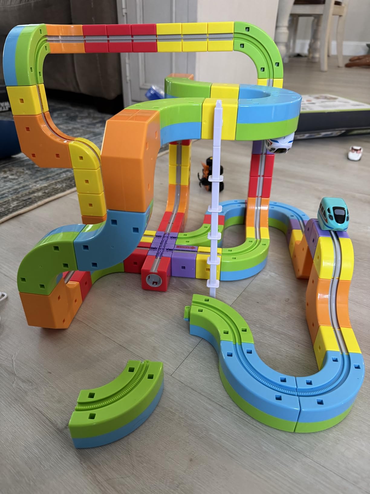 88 pcs KlickRail Electric Train Set Race Track for 3 4 5 6 7 8 Years Old customer photo 2