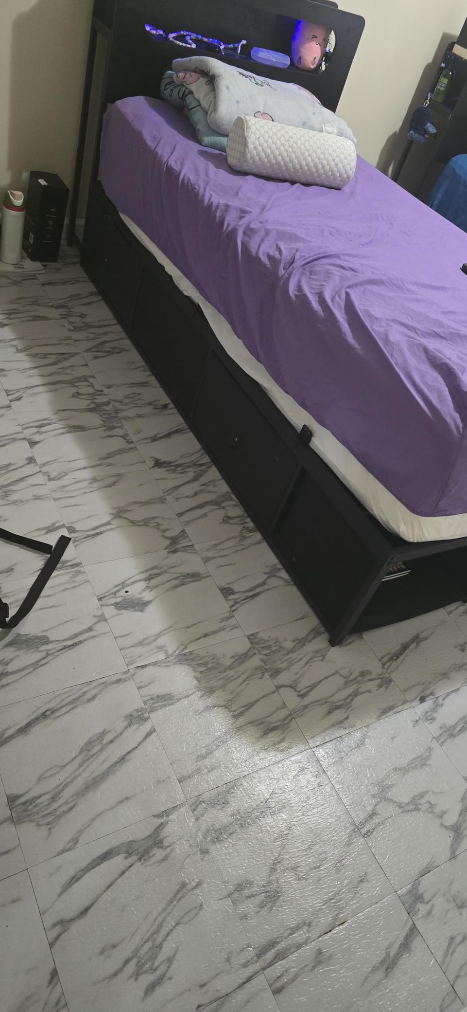 ADORNEVE Twin Bed Frame with 6 Storage Drawers & LED Headboard, White customer photo 2