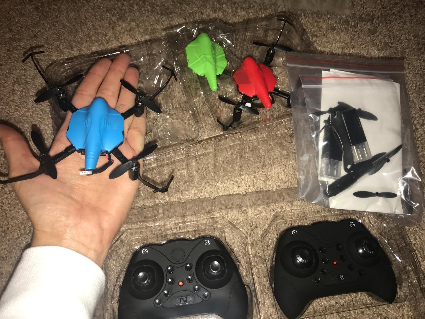 Holy Stone HS420 Mini Drone with 1080P HD FPV Camera for Kids Adults Beginners, Pocket RC Quadcopter with 3 Batteries 1 Carrying Case,Toss to Launch,Gesture Selfie, Altitude Hold, Circle Fly, Red customer photo 1
