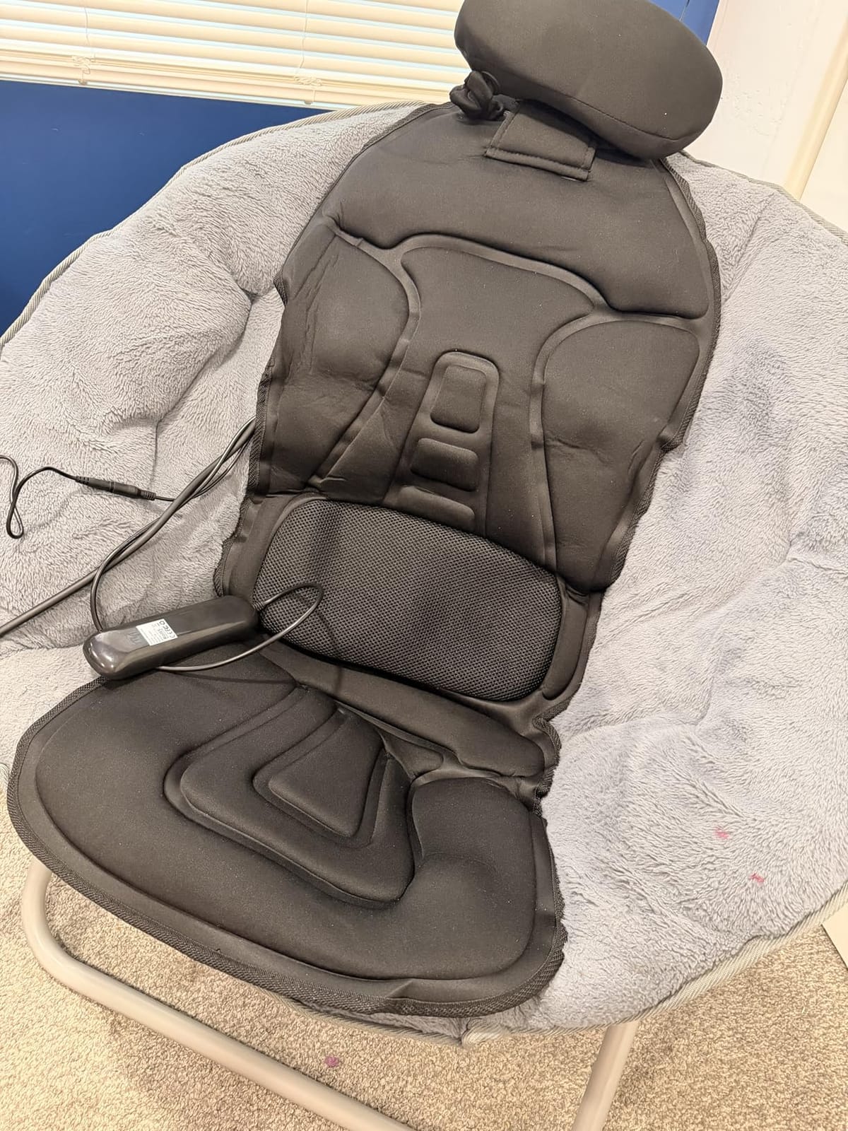 Chair Massager Pad with Heat & Cooling, Vibrating Back Massager with Adjustable Neck Support for Office Chair, Recliner & Home customer photo 1