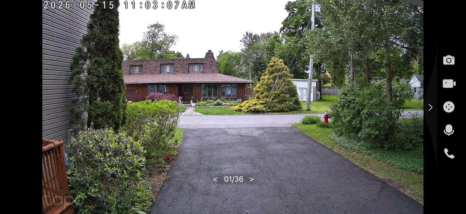 Tapo 2K Outdoor Pan/Tilt Wireless Floodlight Security Camera, C615F KIT customer photo 1