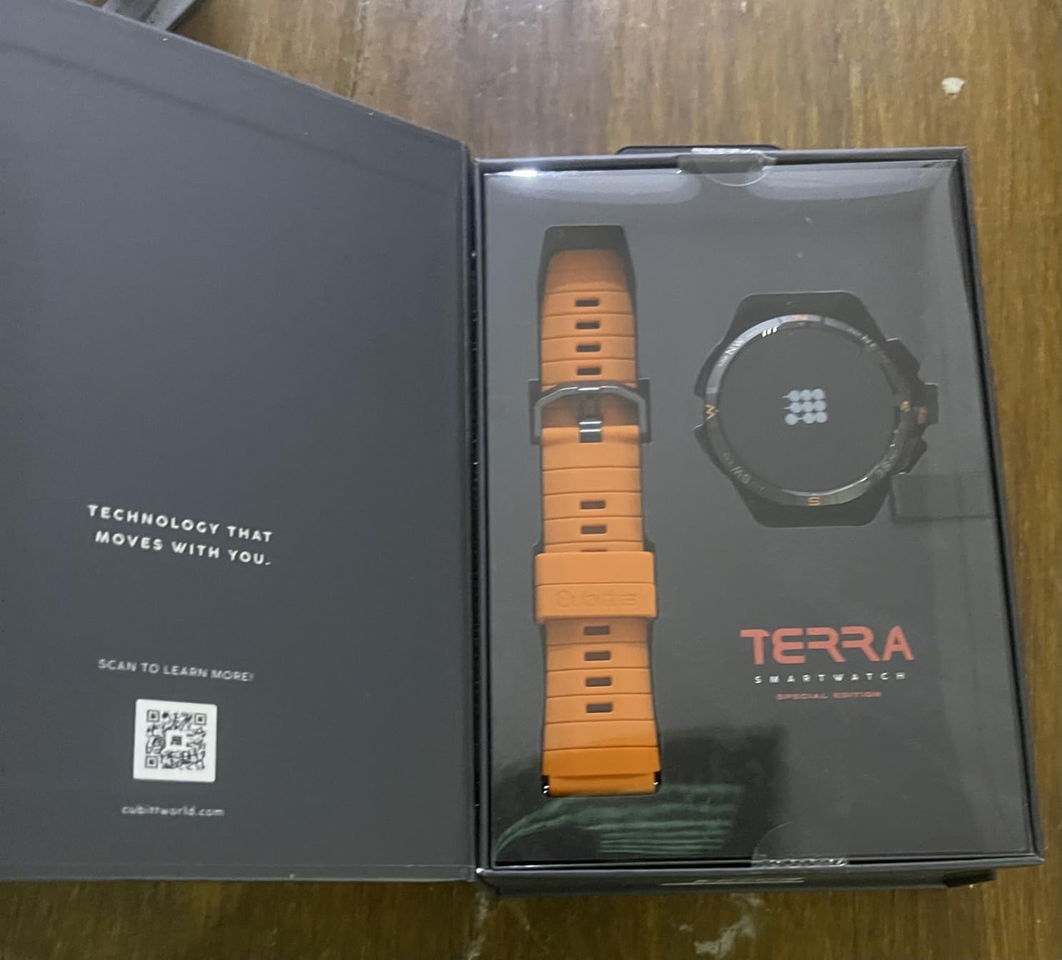 Cubitt Terra Rugged Smartwatch with Dual-Band GPS – Desert Sand customer photo 1