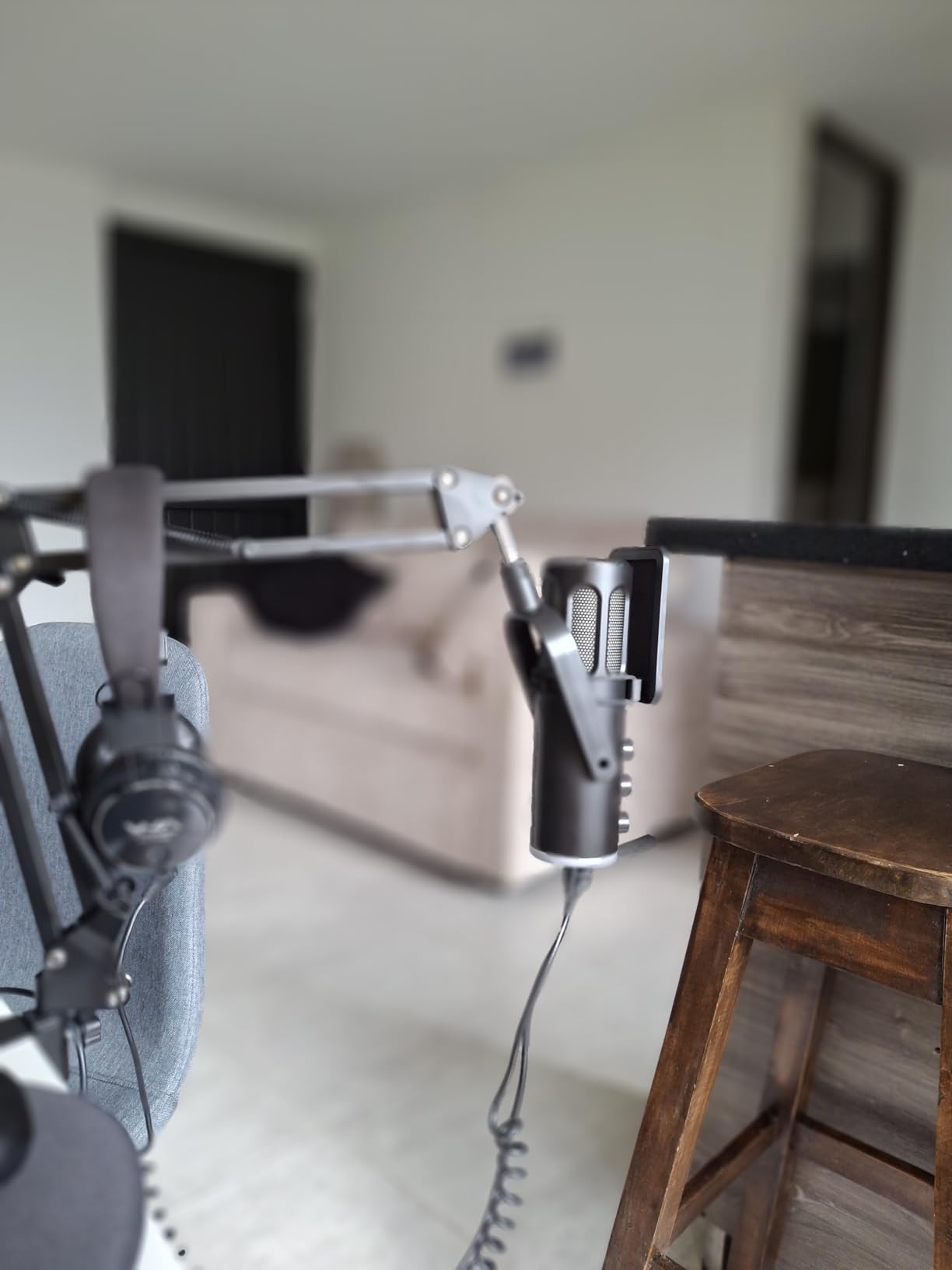 PUPGSIS Gaming Microphone for PC, USB Condenser Mic for Phone/Mac and PS4/5 customer photo 2