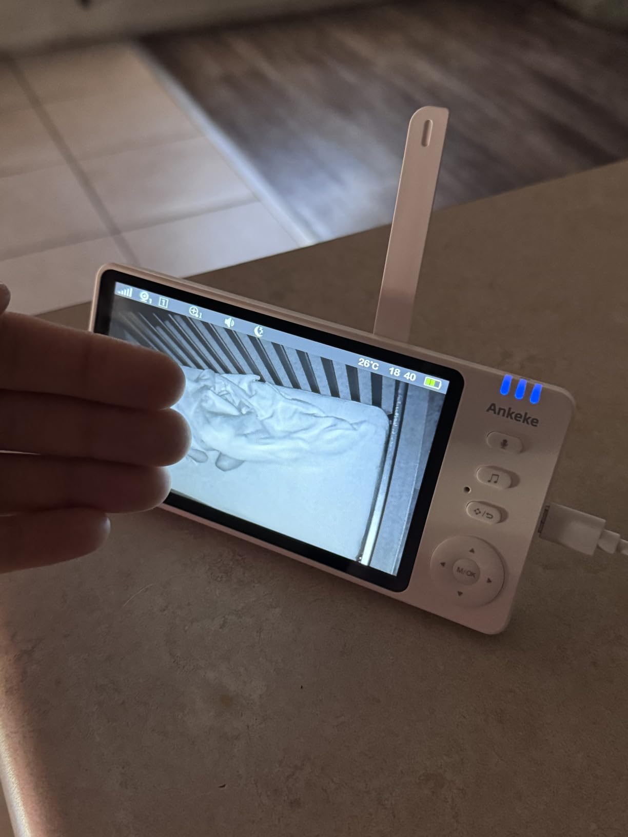 No WiFi Baby Monitor with Camera and Audio - 5